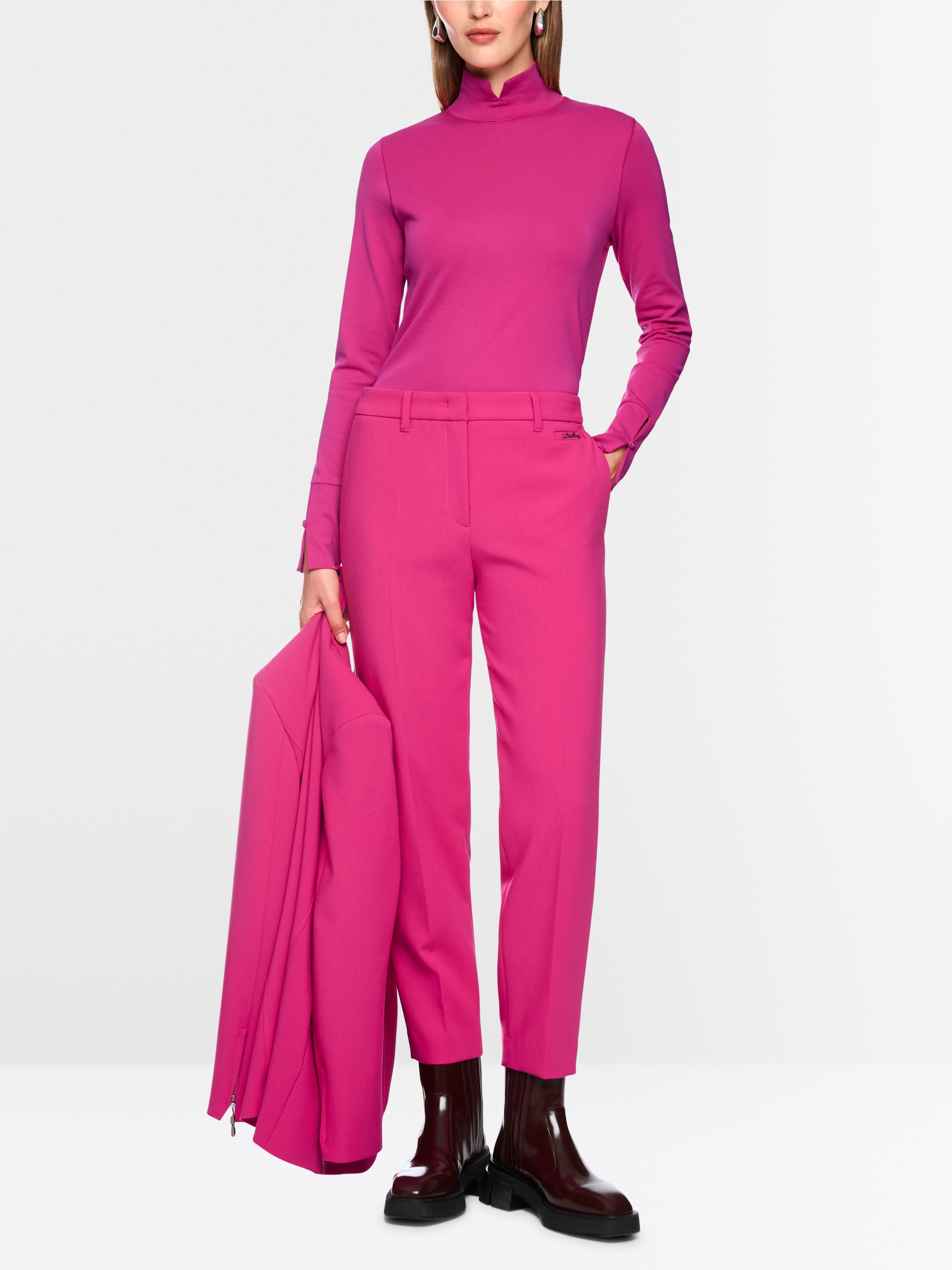 Basic shirt with stand-up collar