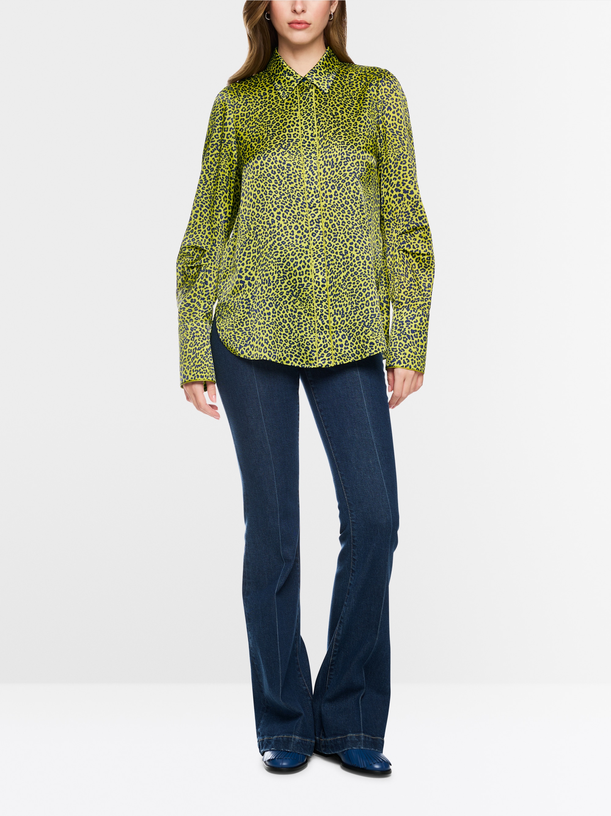 Blouse with animal print