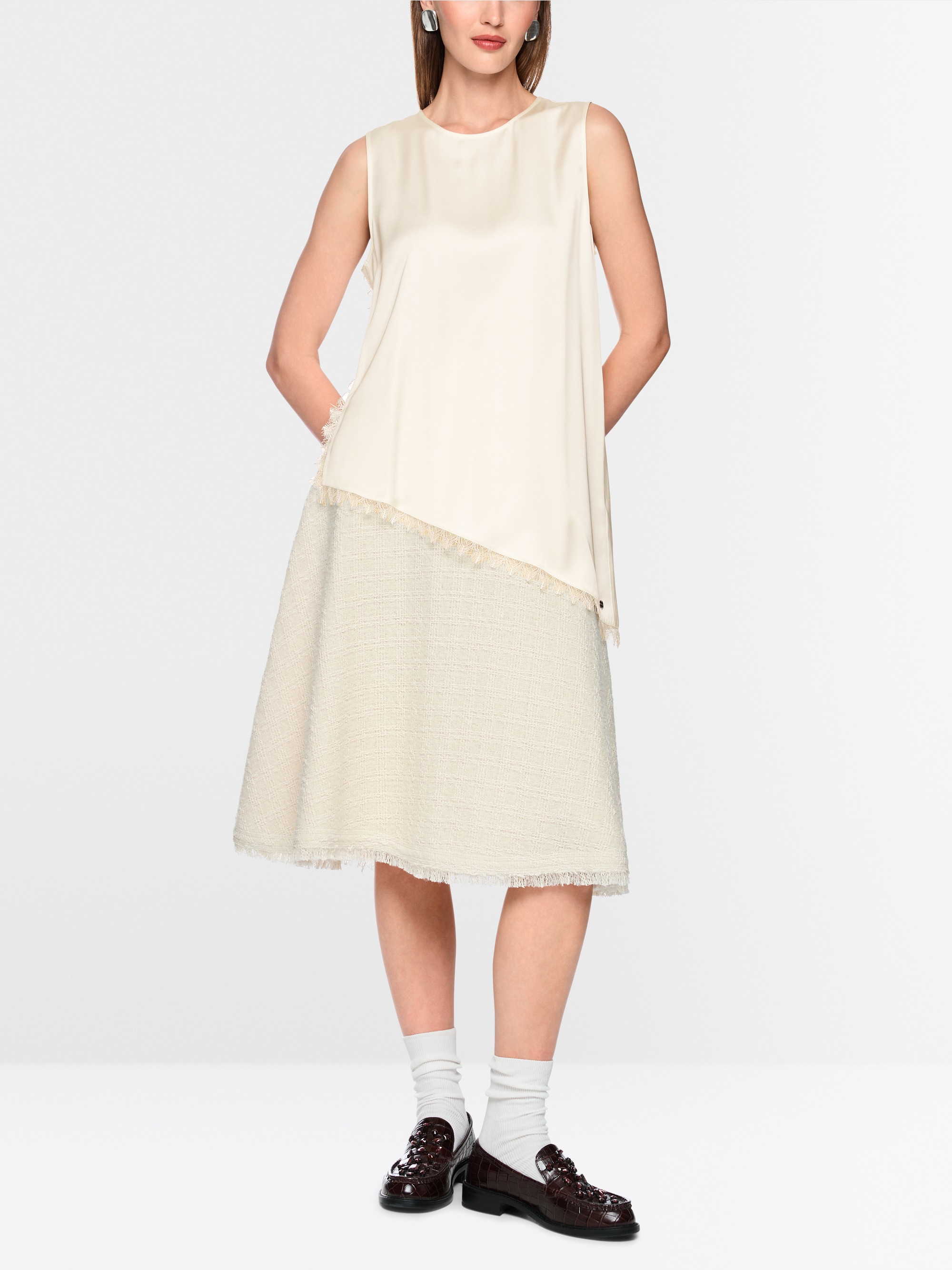 Asymmetrical top
