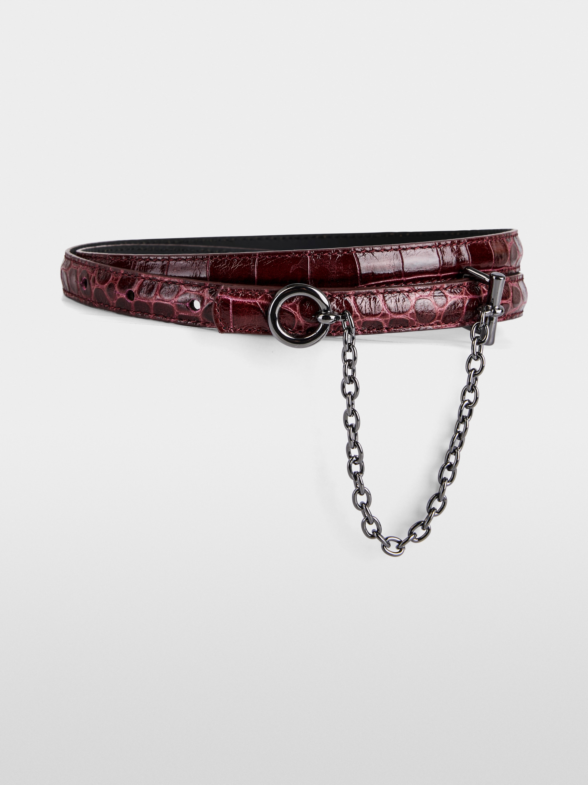 Narrow leather belt with chain detail