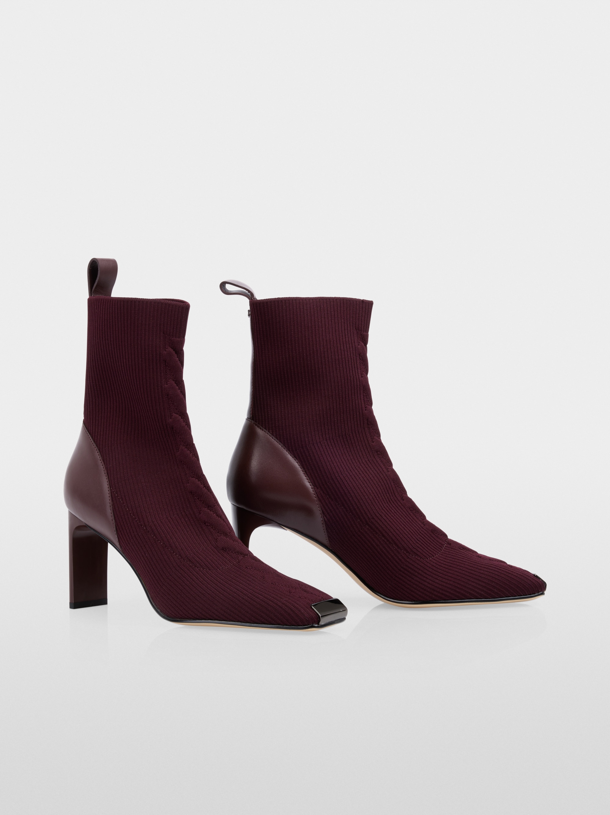 Ankle boots with knitted upper