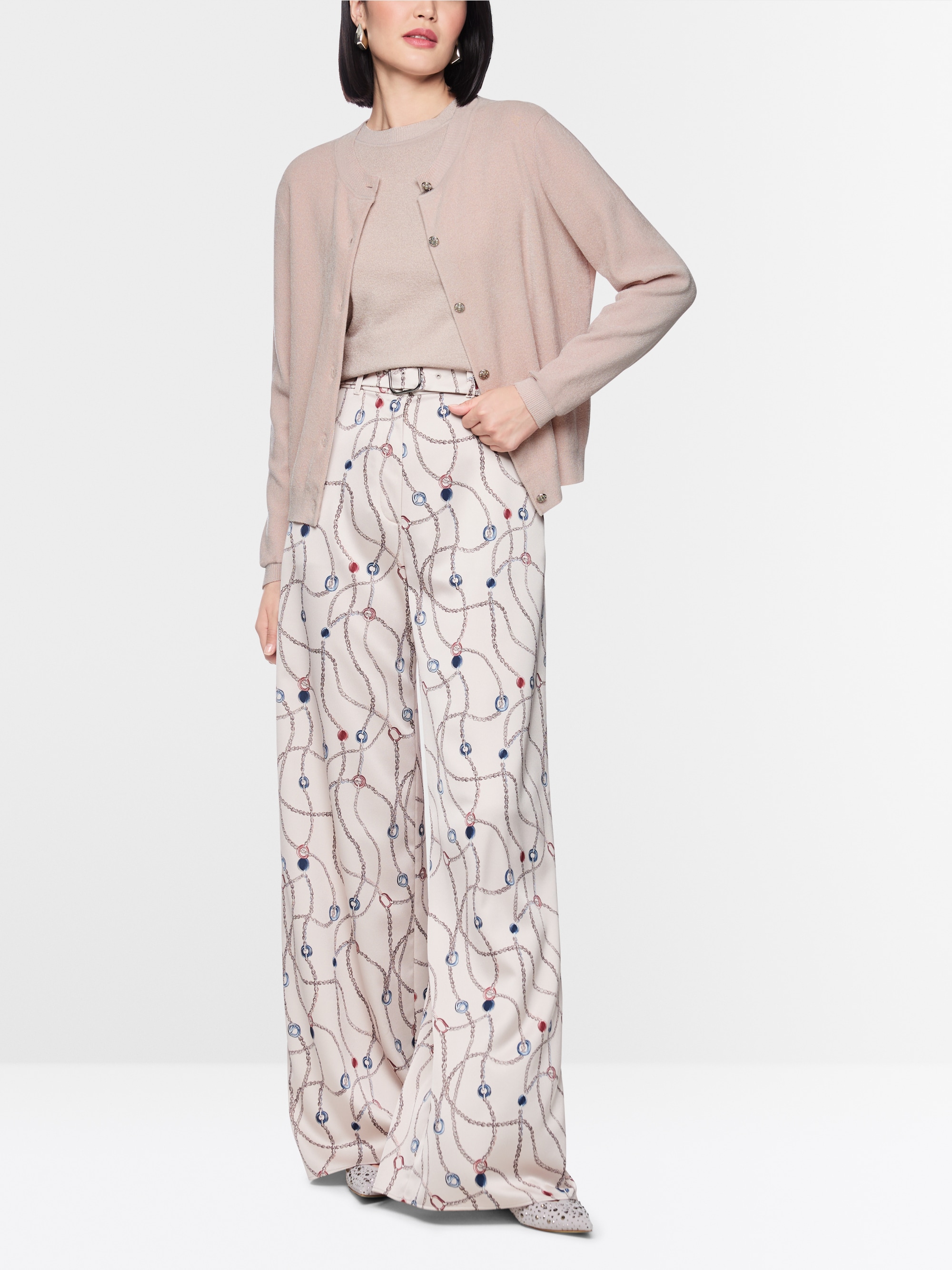 Cardigan with decorative buttons