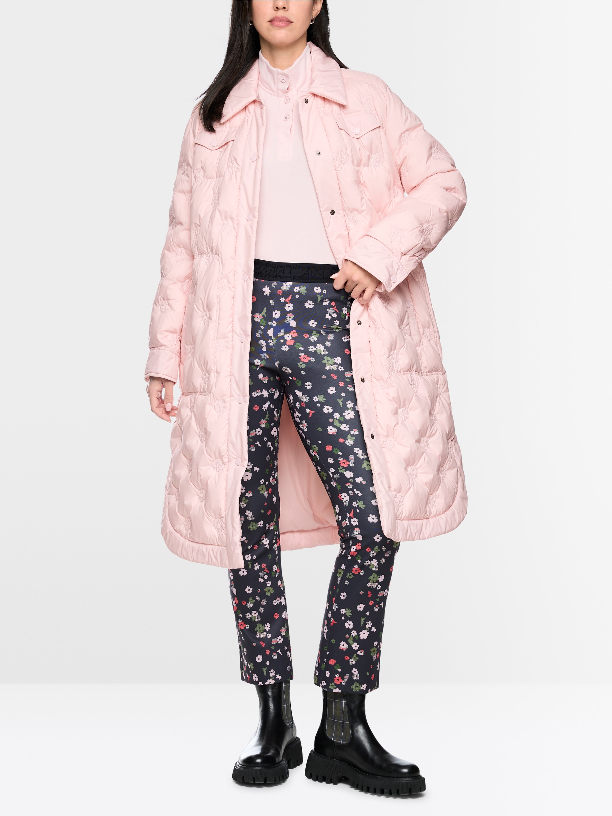 Quilted coat with light down lining