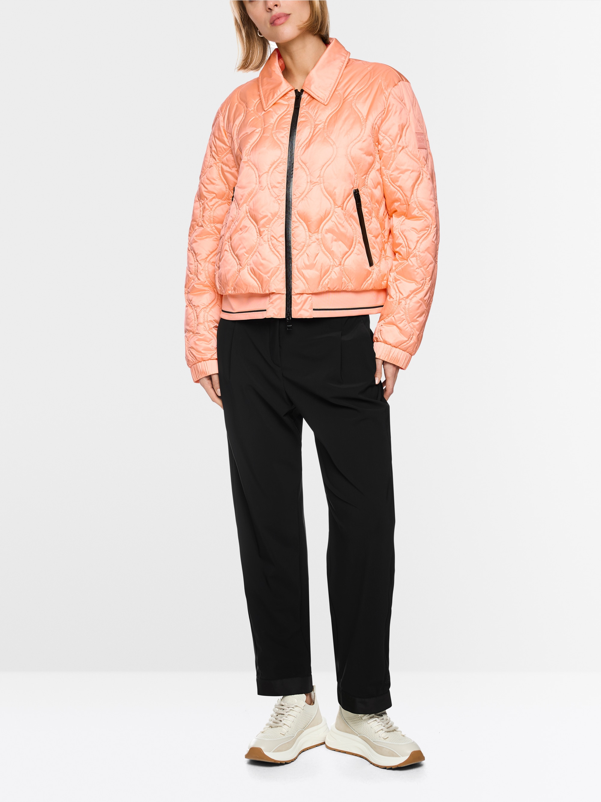 Veste matelassée avec détails contrastés