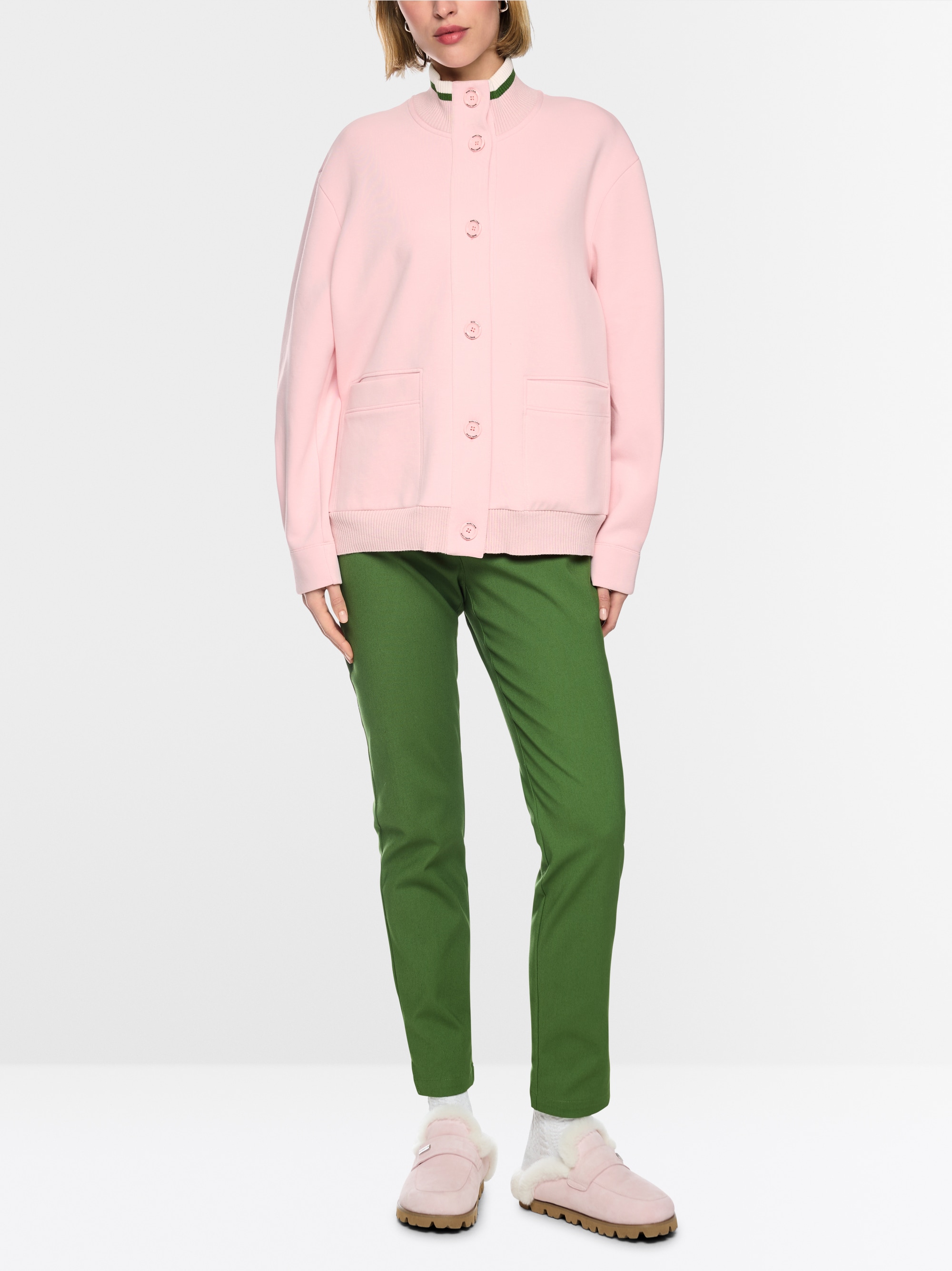 Jacket with knitted details