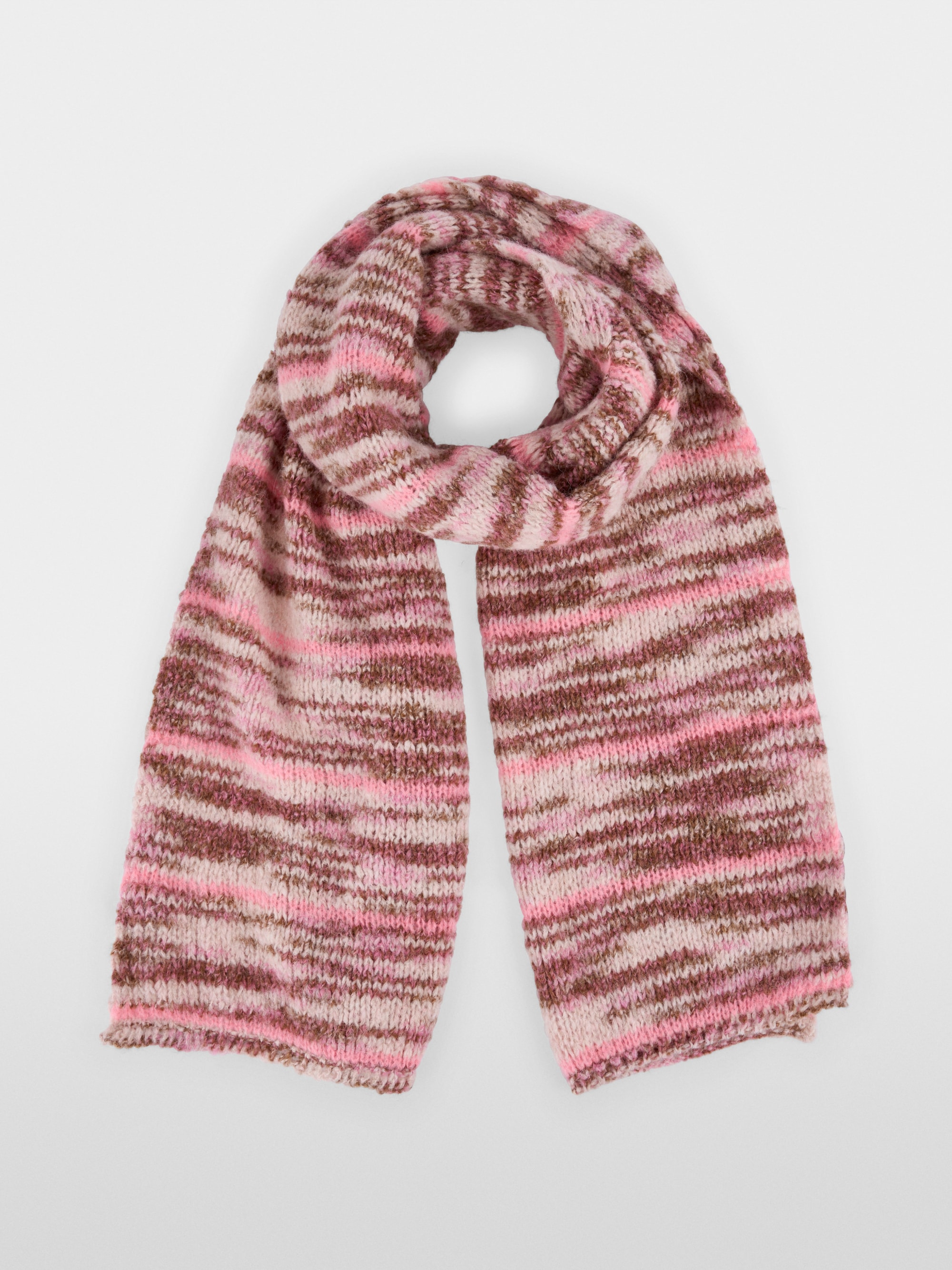 Chunky knit alpaca and wool scarf