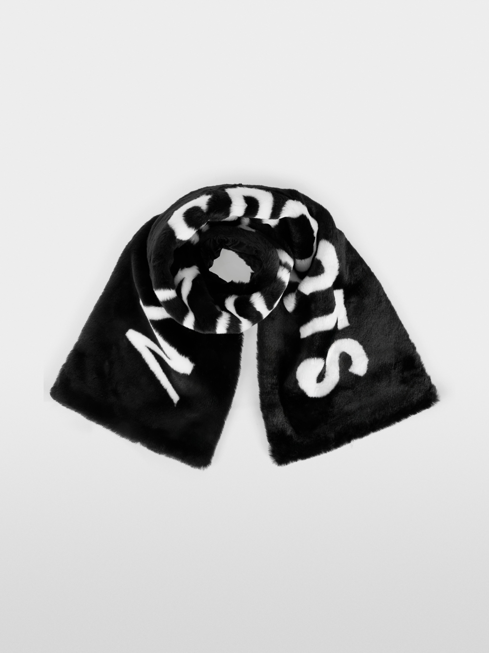 Oversized faux fur scarf