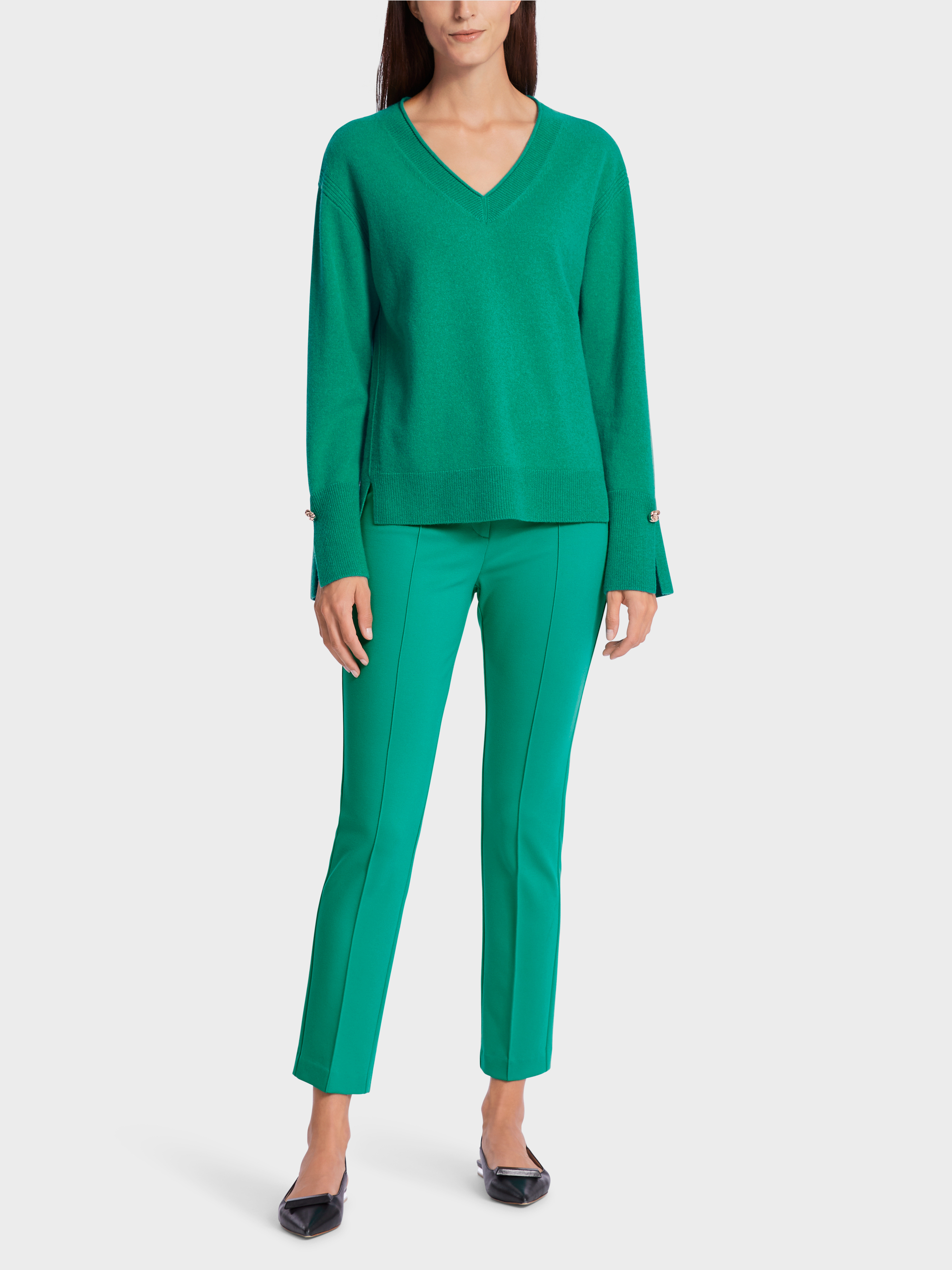 V-Neck-Pulli 