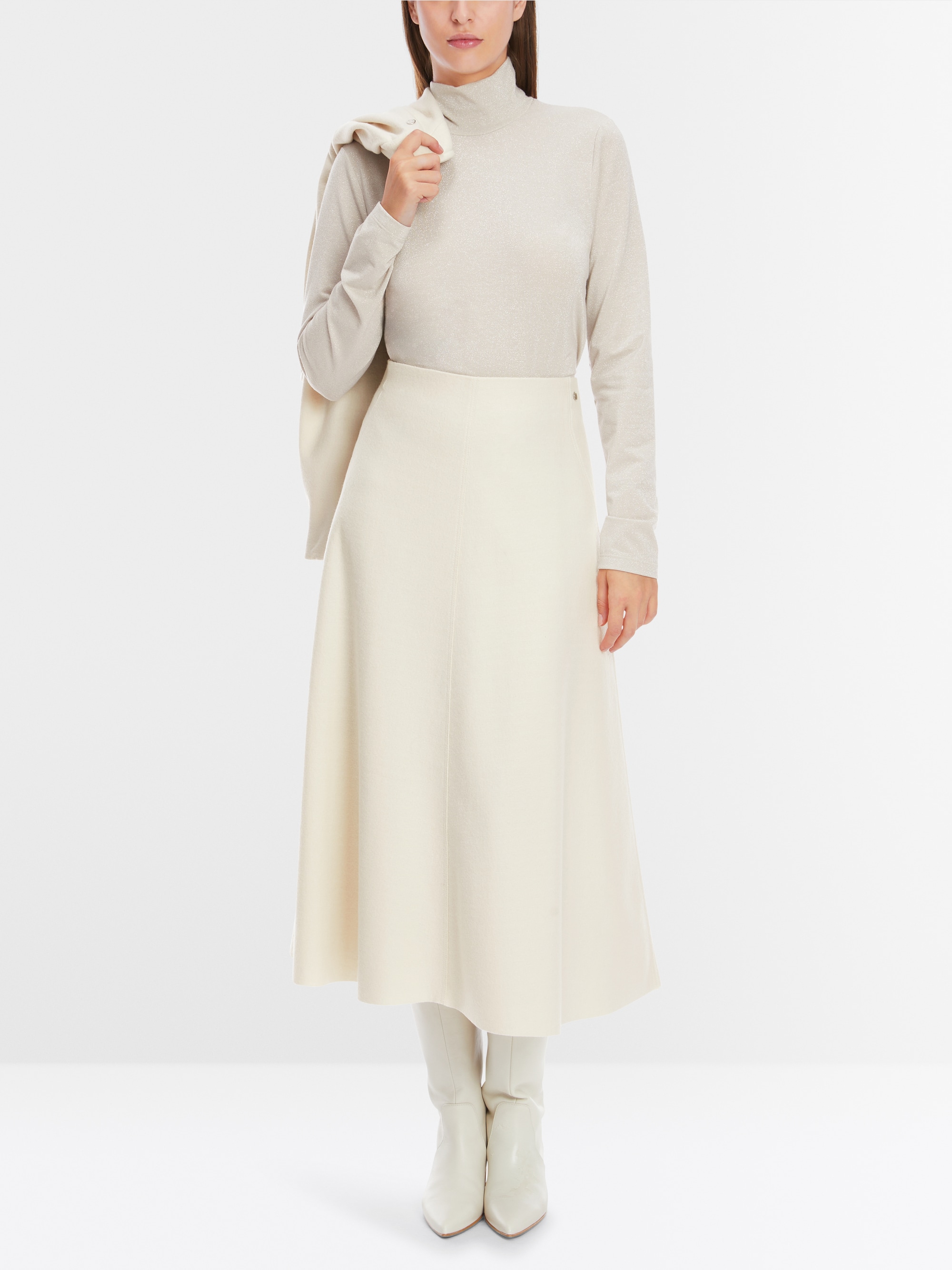 Pure wool skirt - knitted in Germany