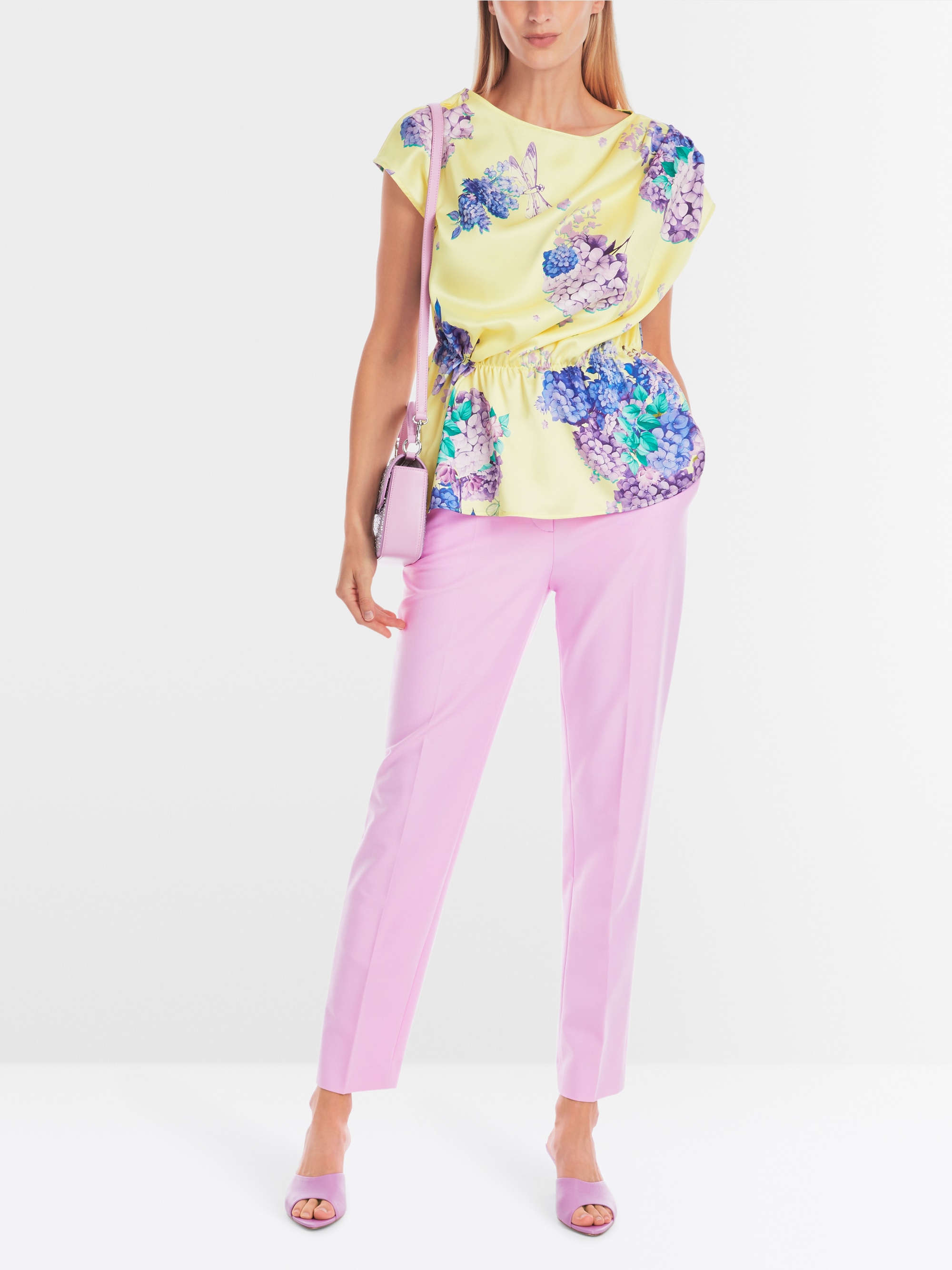 Satinbluse mit Print "Rethink Together"