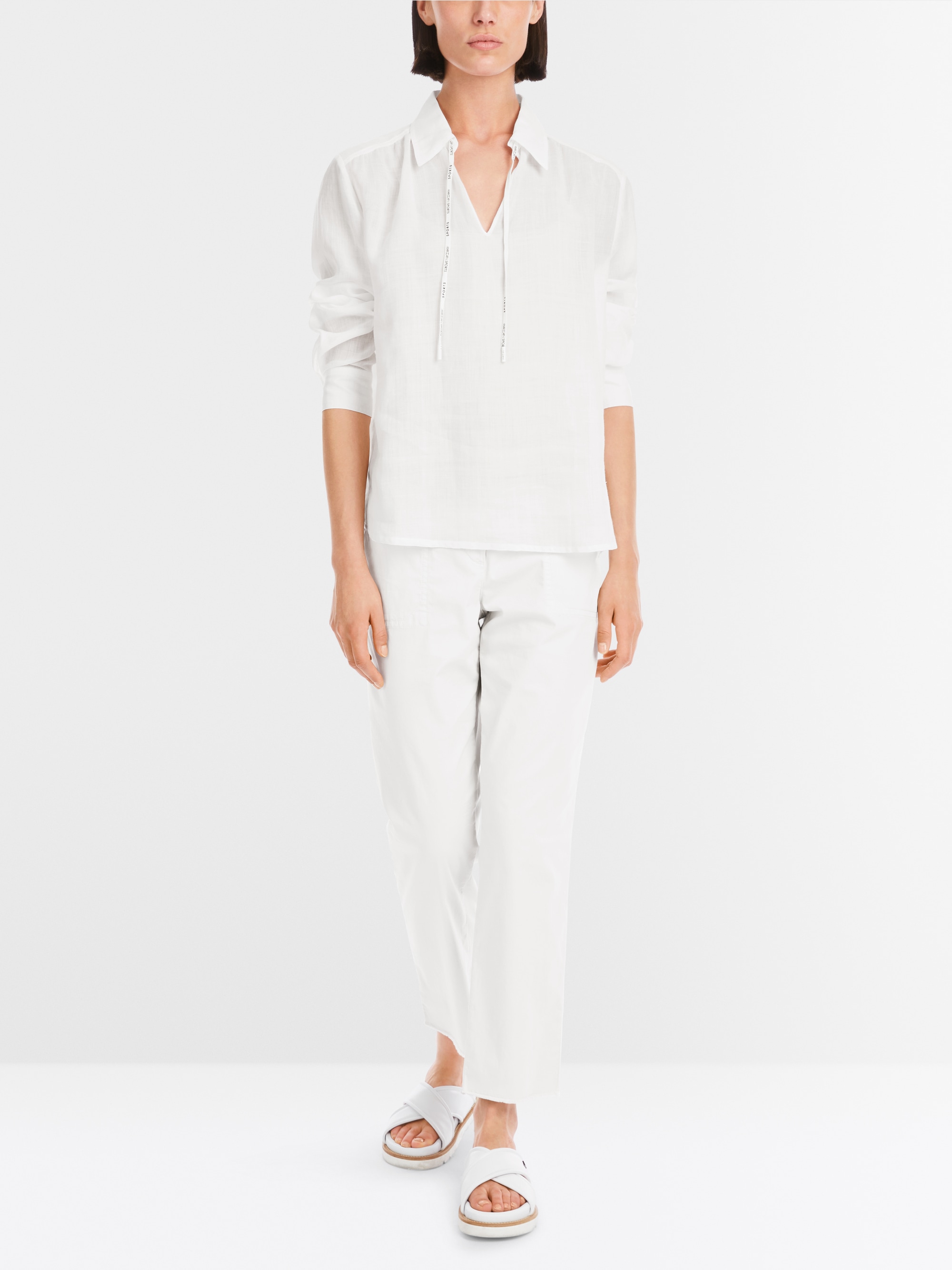 Slip-on blouse made of delicate ramie