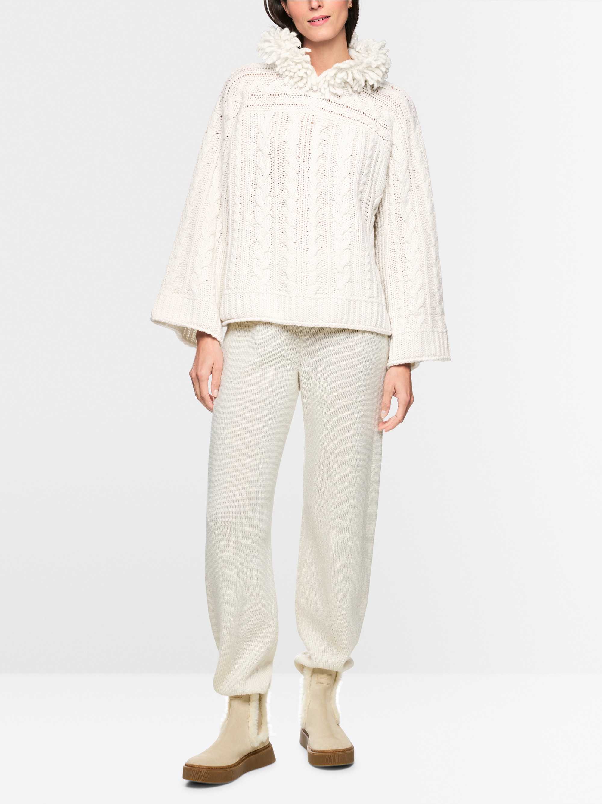 Zopfstrickpullover Knitted in Germany