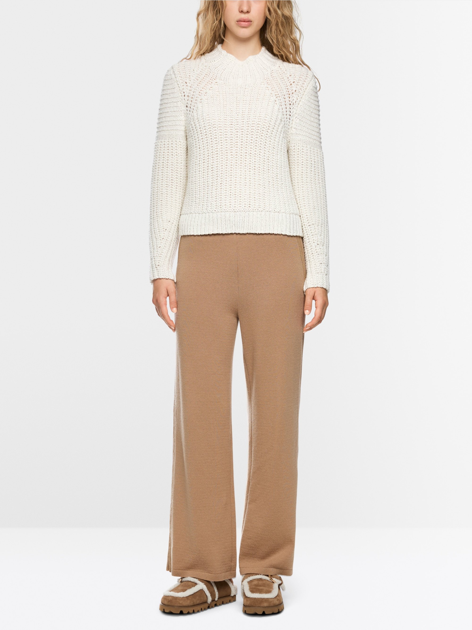 Schimmernder Pullover Knitted in Germany