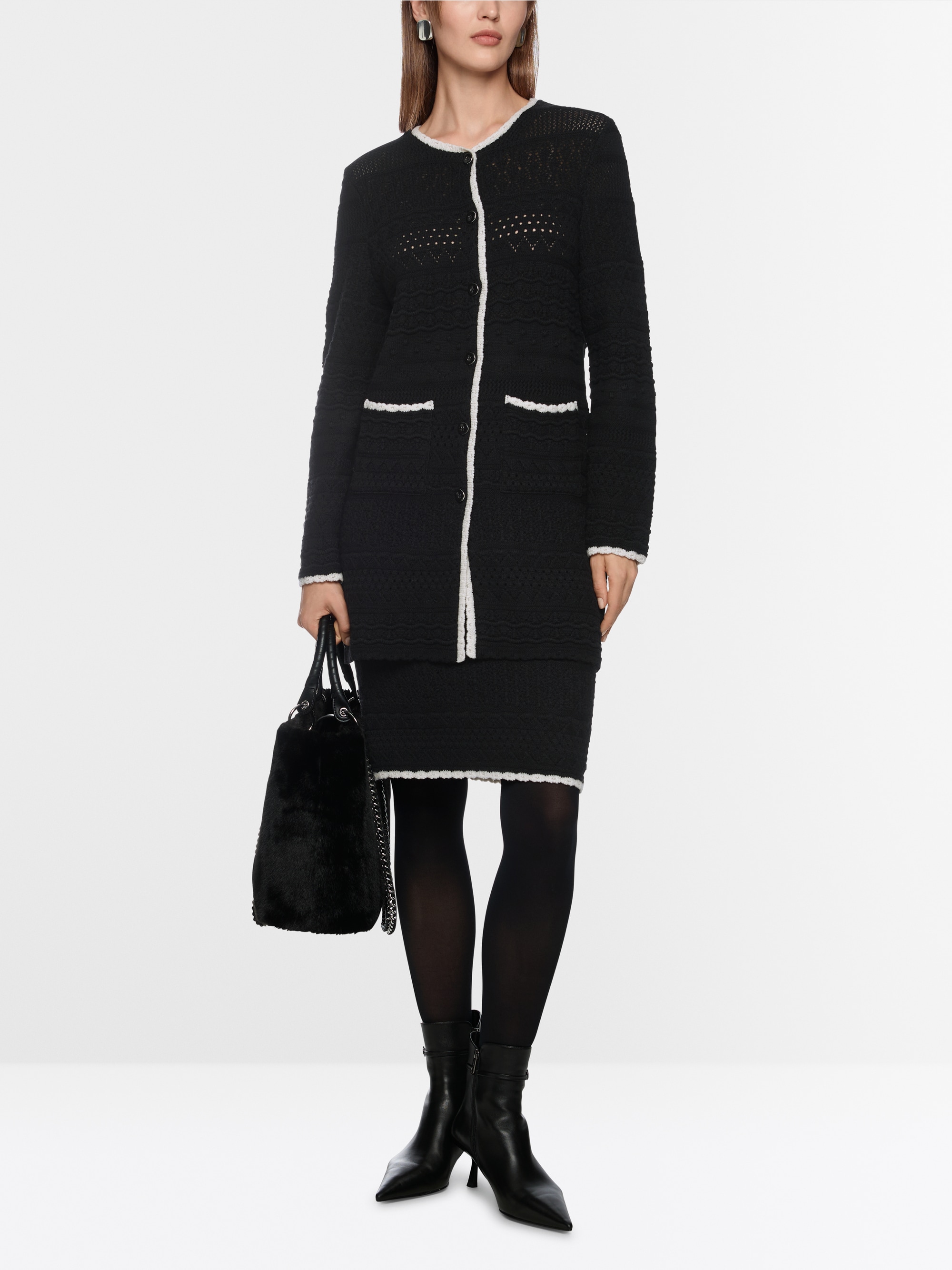 Langer Cardigan Knitted in Germany