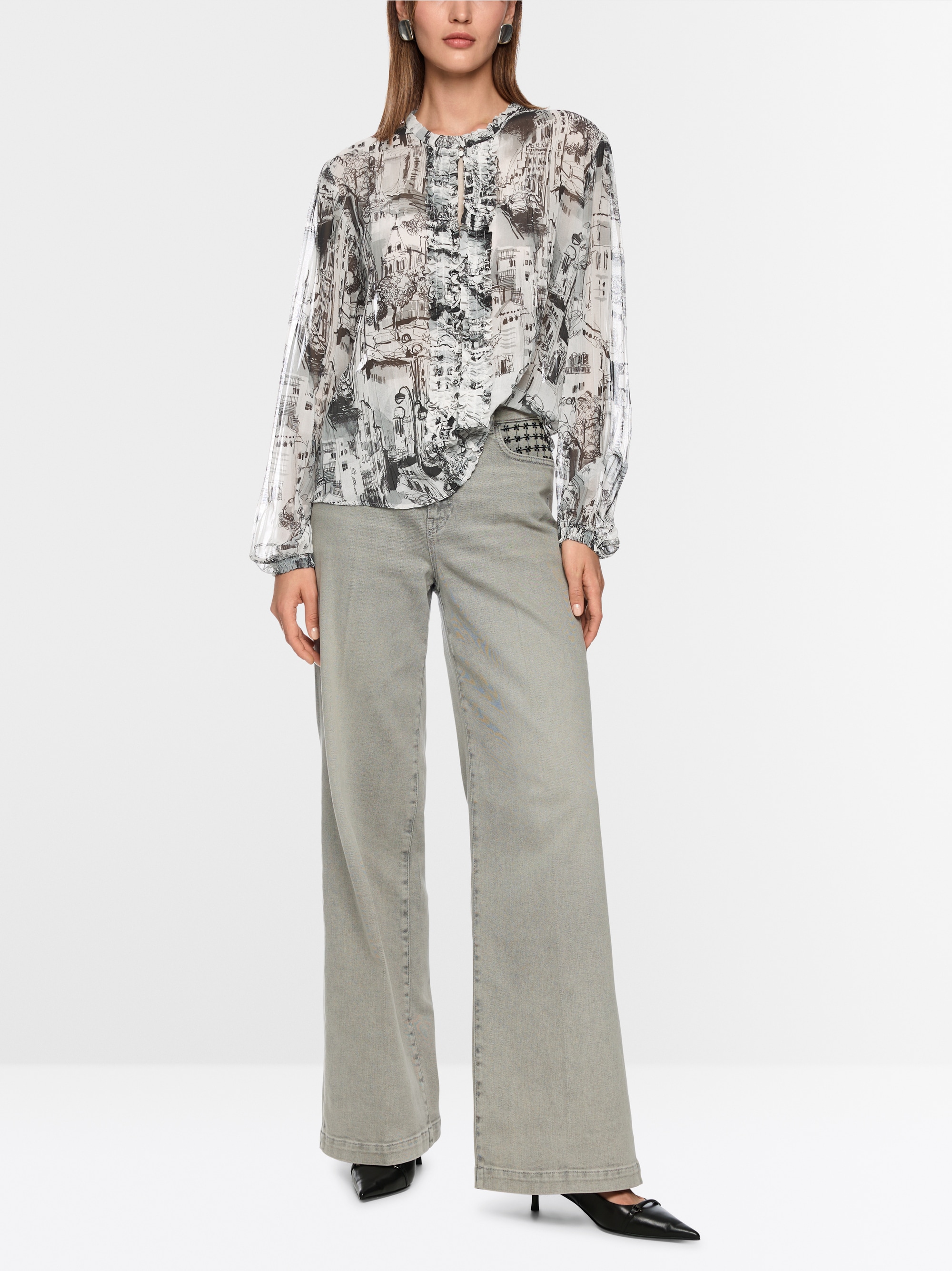 CITY blouse made from recycled material