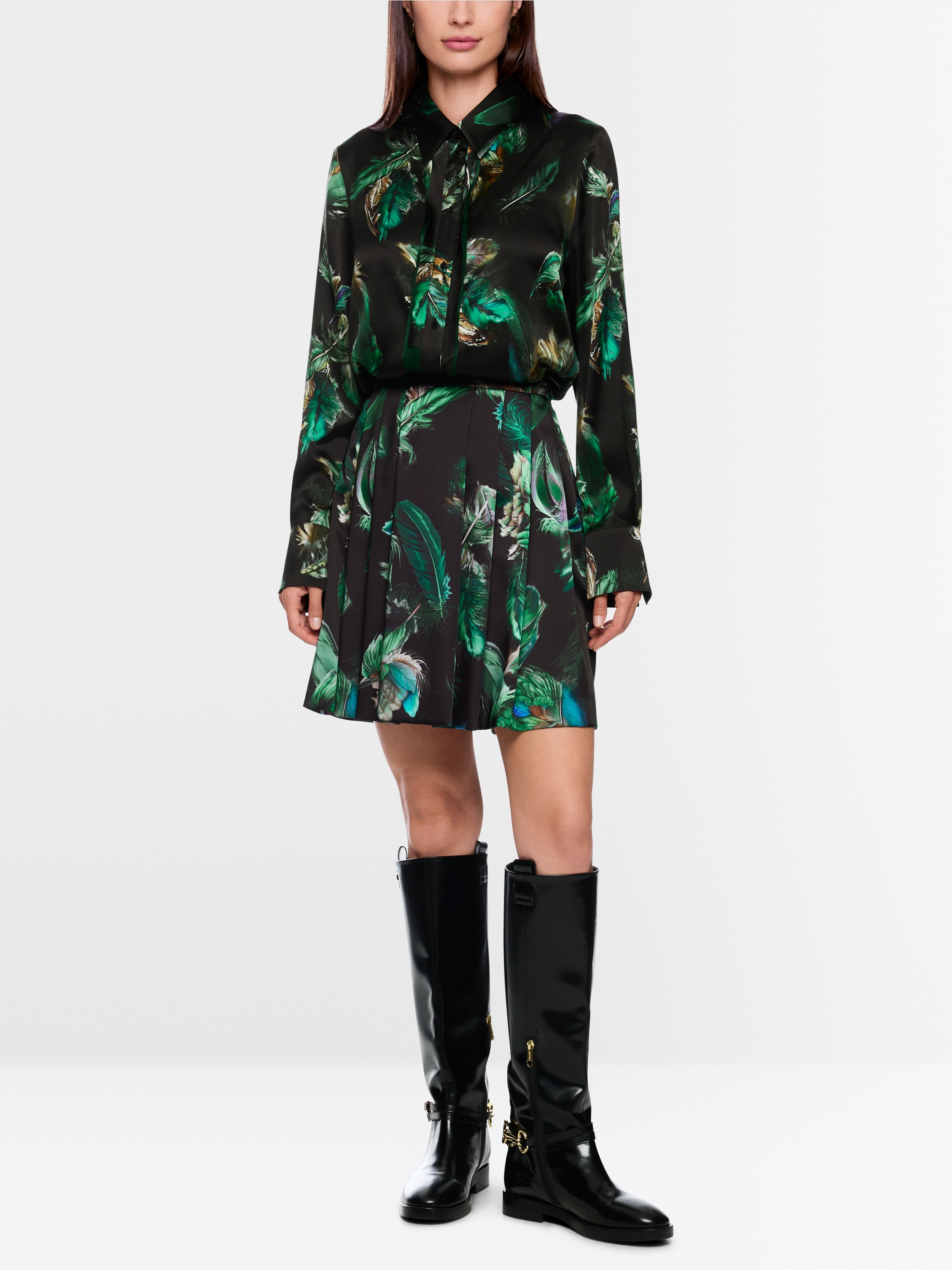 Seidenbluse mit Federnprint