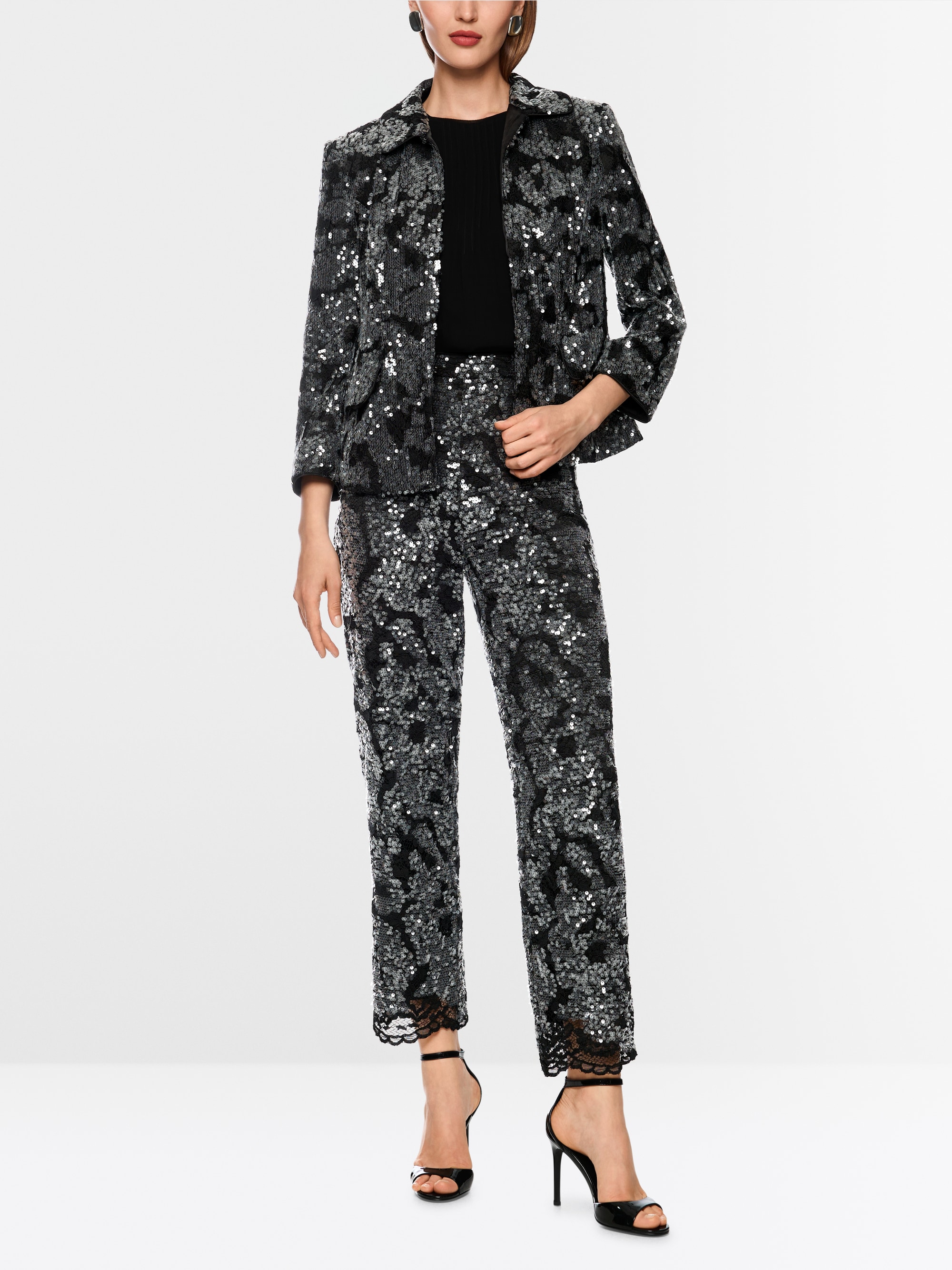 Jacke mit Spitze und Pailletten
