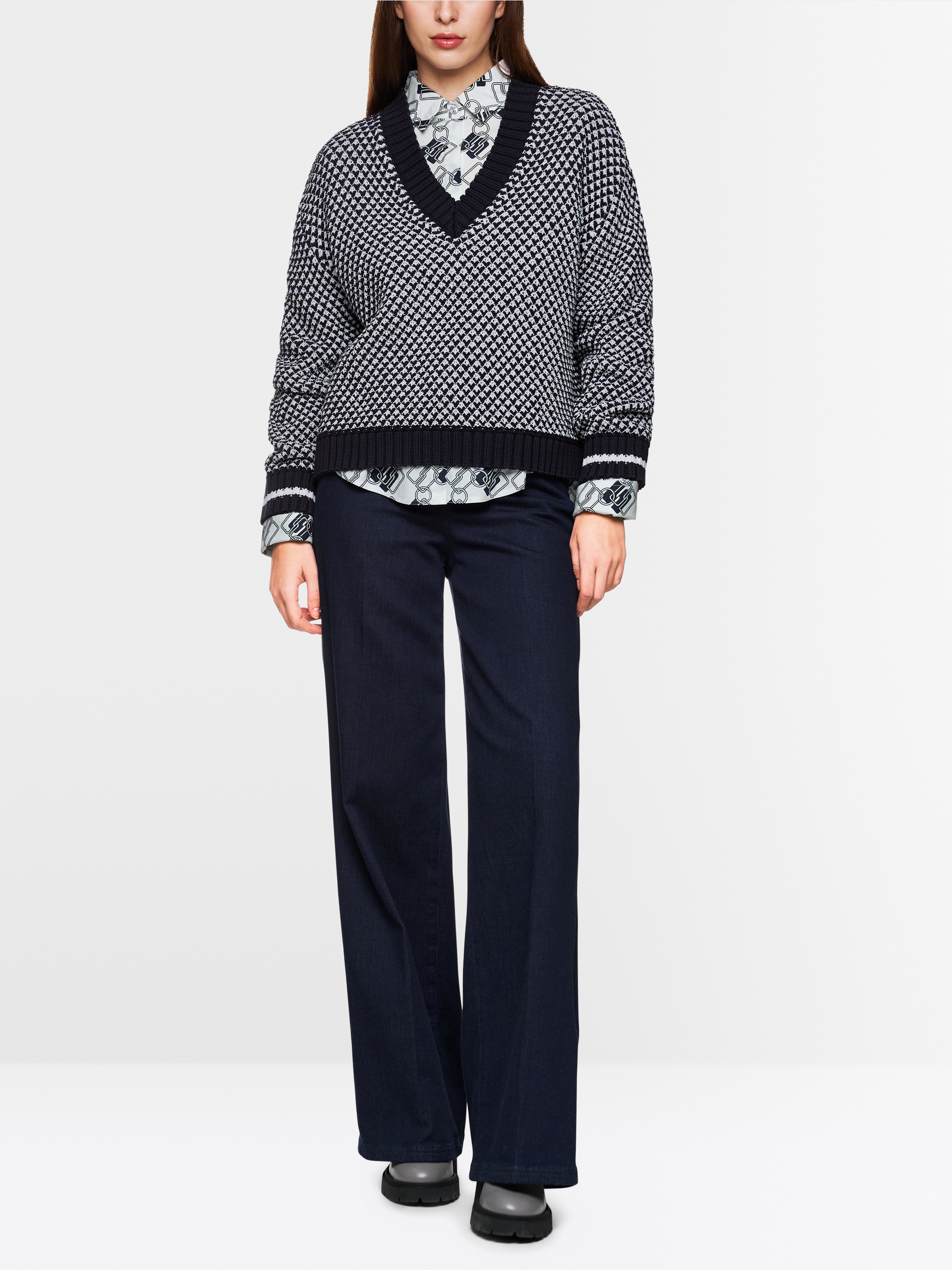 Knitted in Germany short jumper