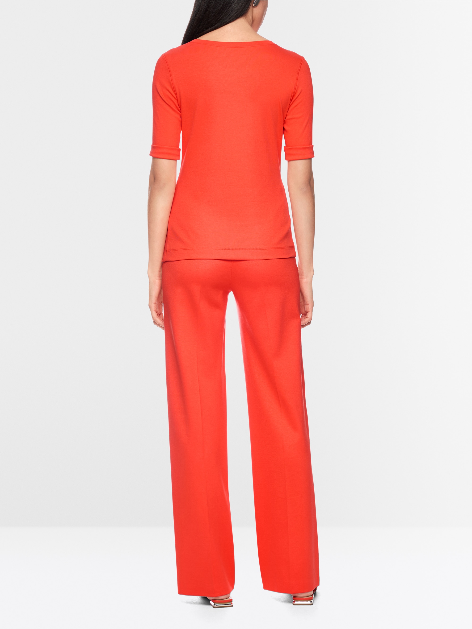 Slim-fit T-shirt with 3/4 sleeves