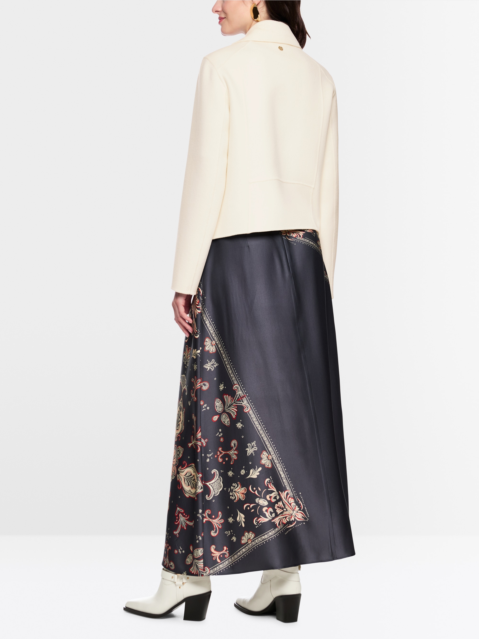 Elegante wollen jas in bikerstijl