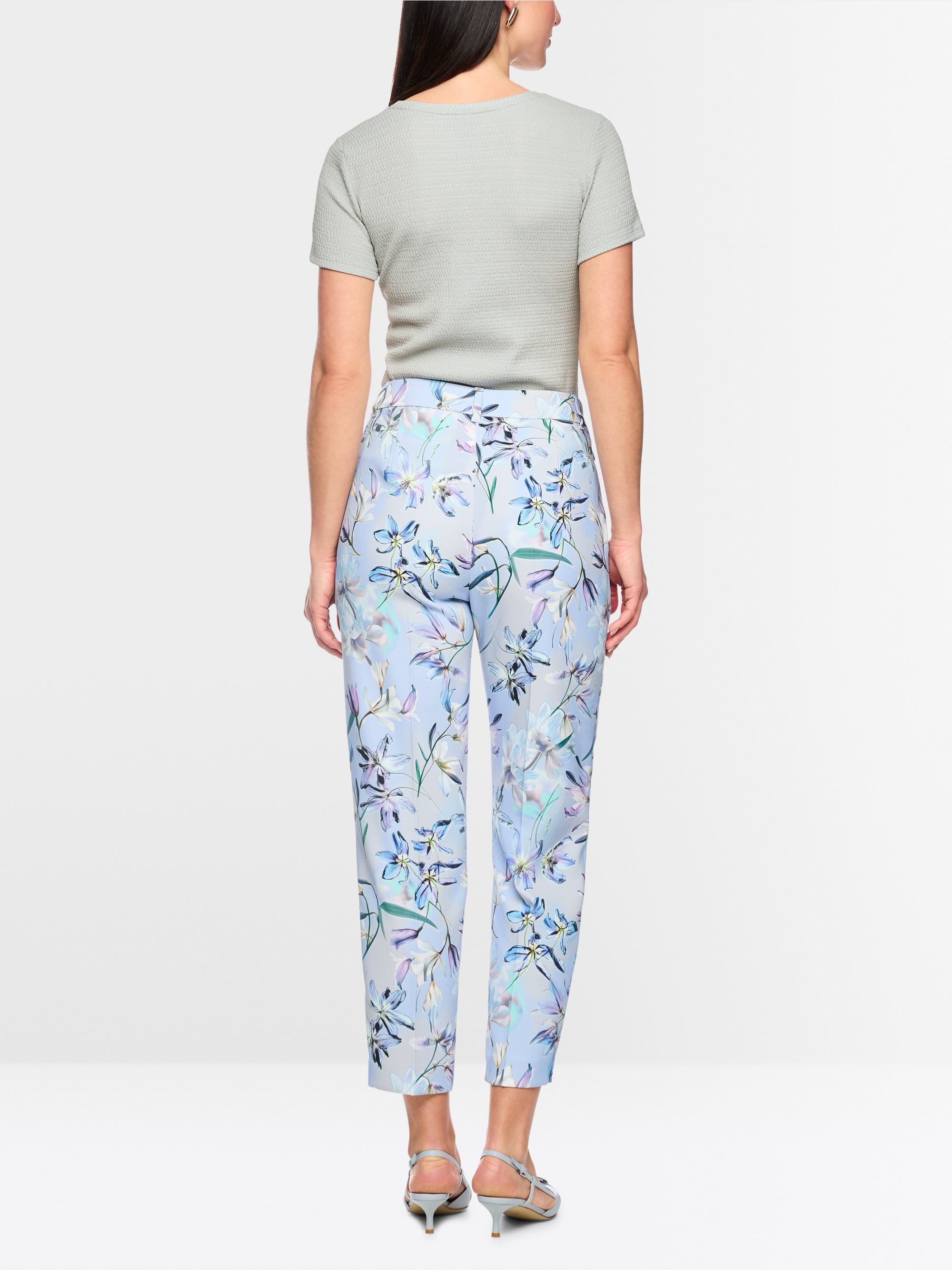 Fitted short-sleeved shirt