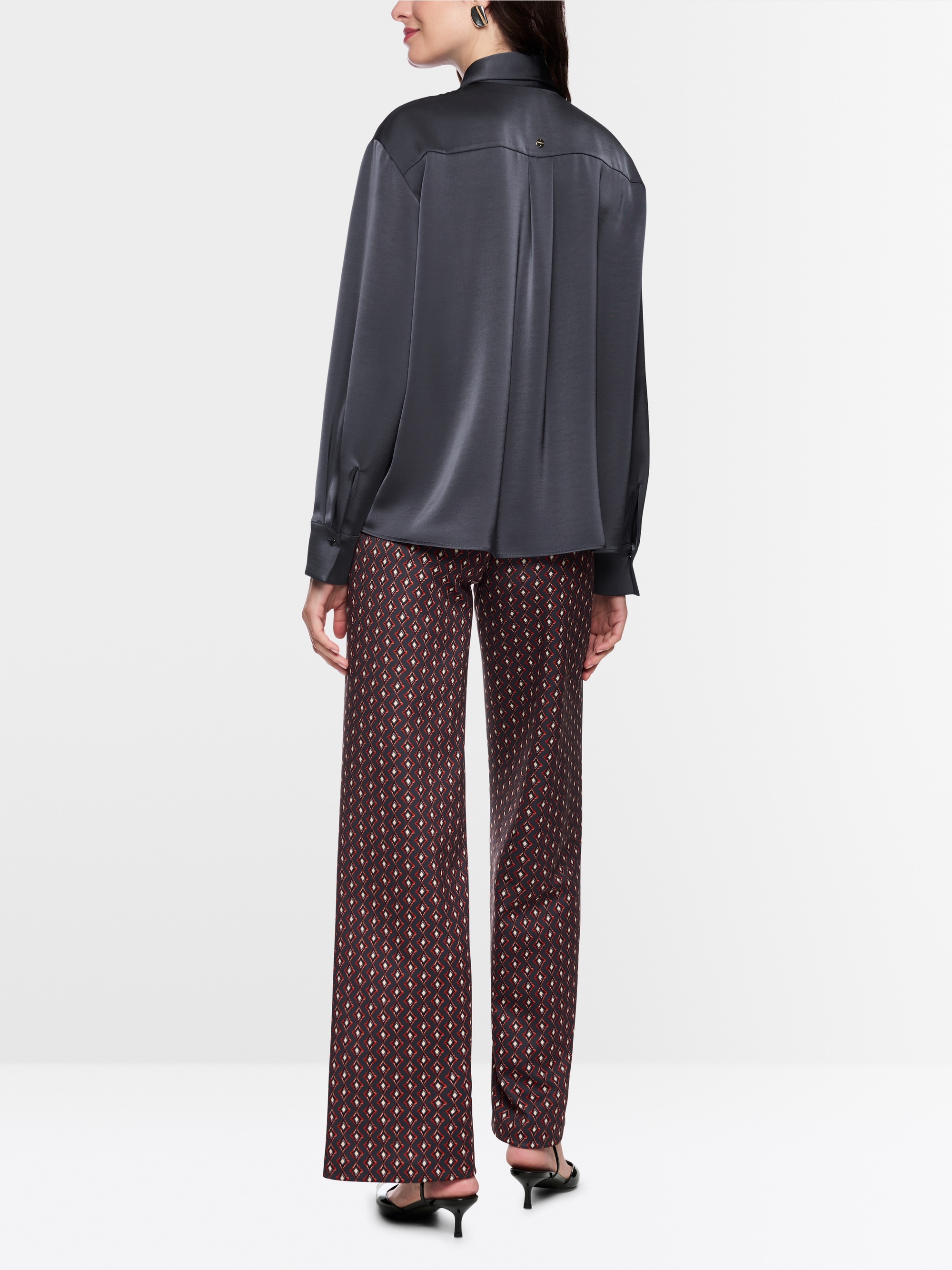 Klassische Bluse "Rethink Together"