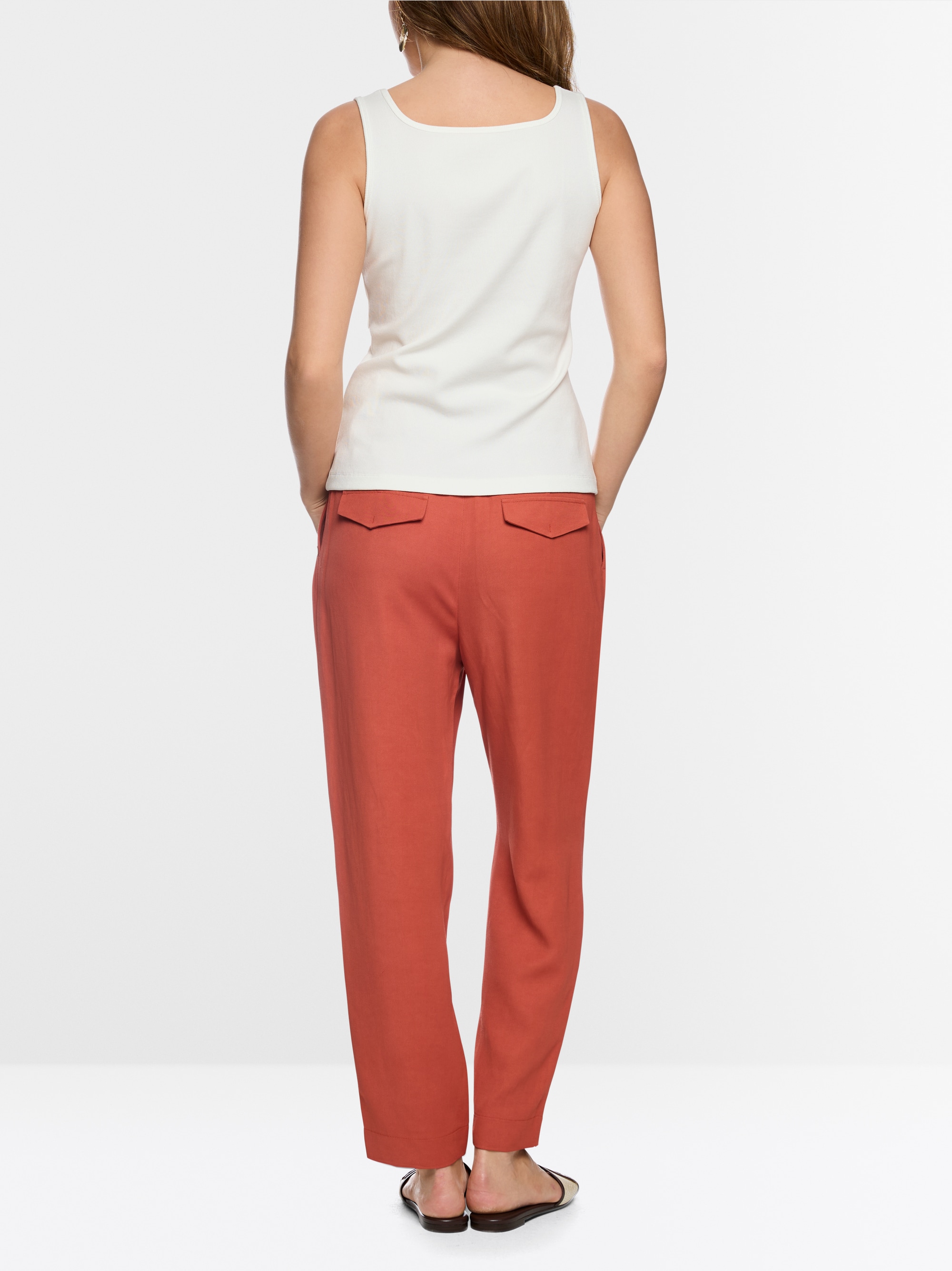 Ribbed top made from modal stretch