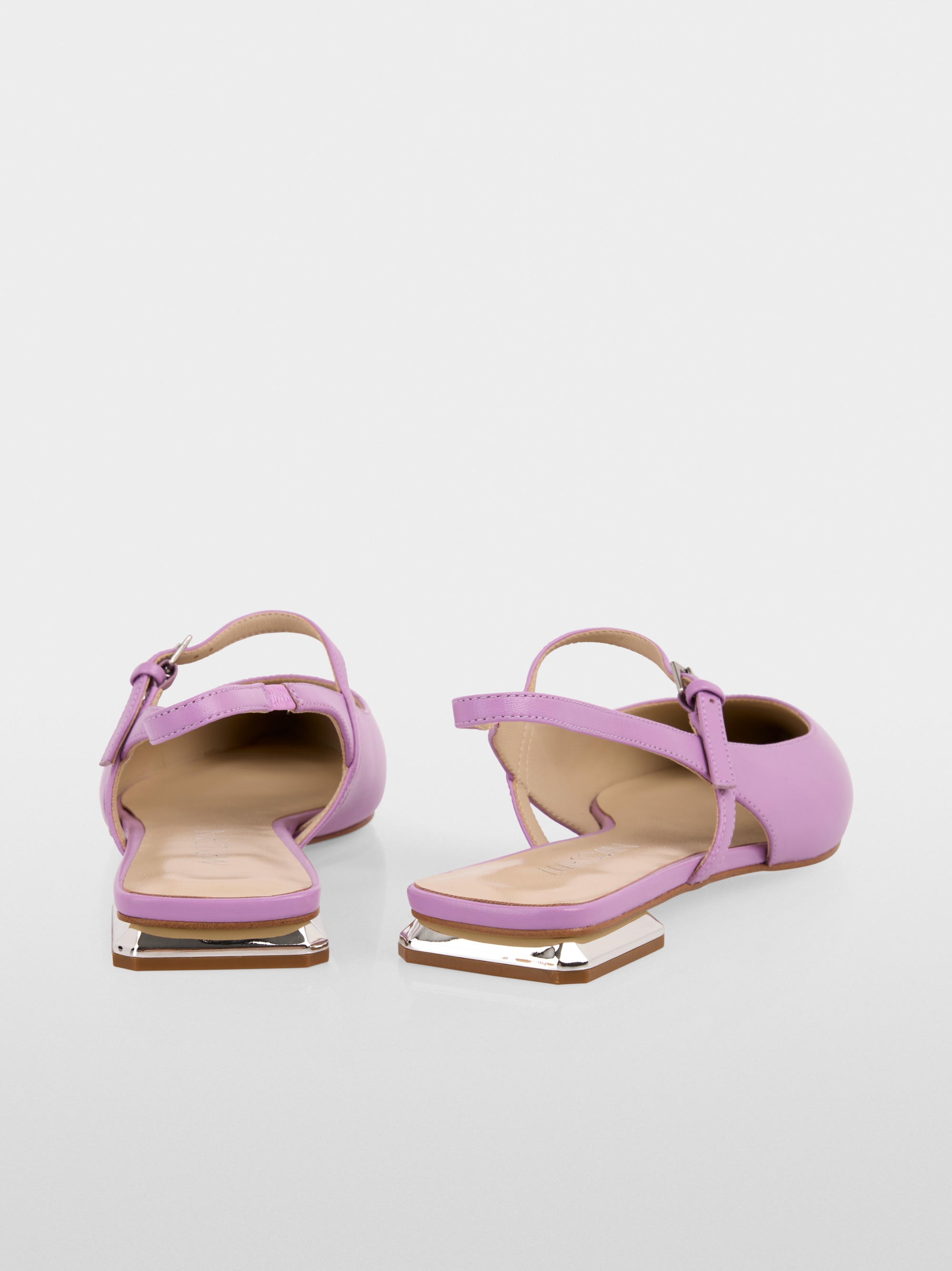 Ballerines à bride arrière en cuir