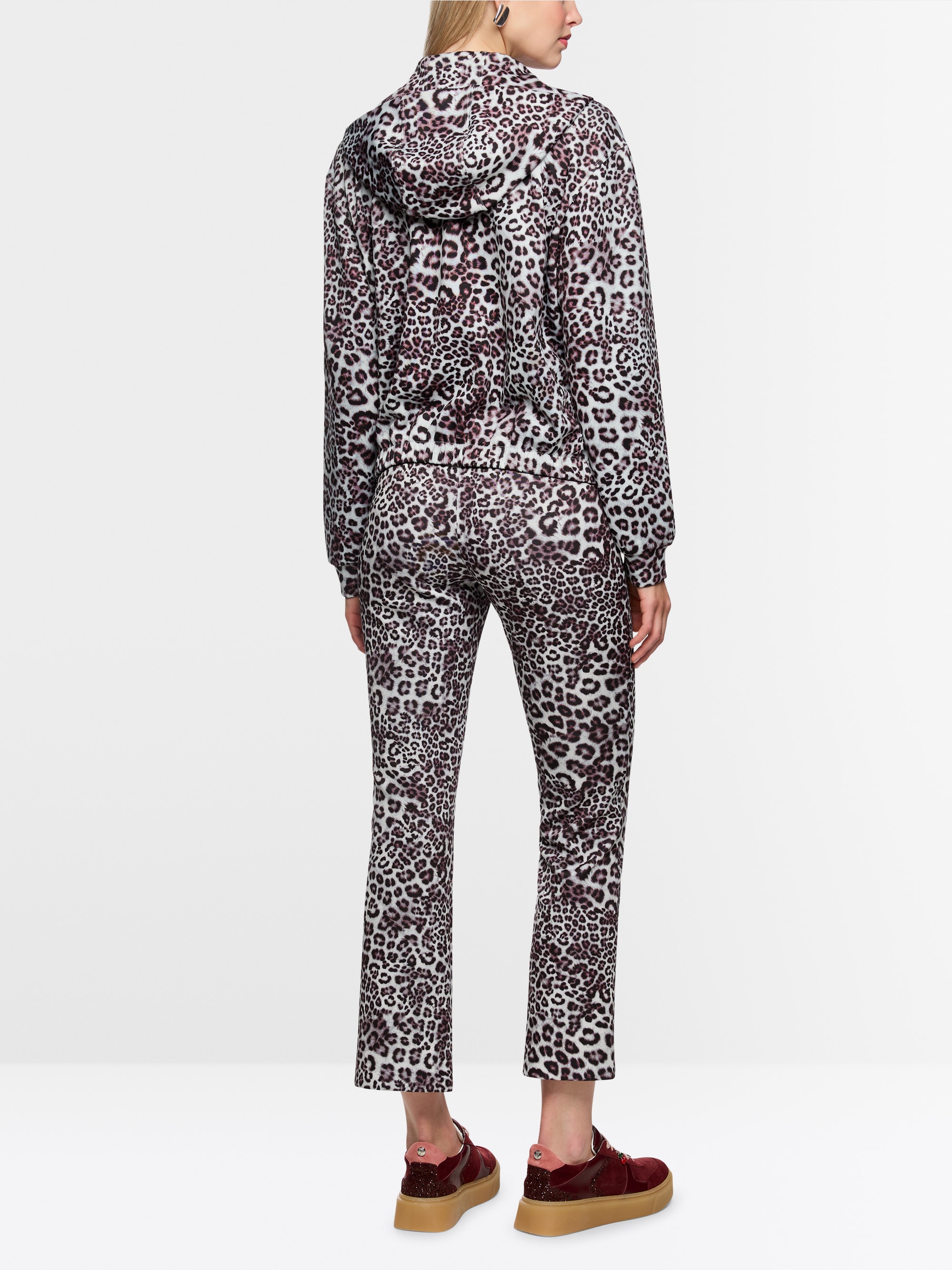 Jersey jacket with leopard print