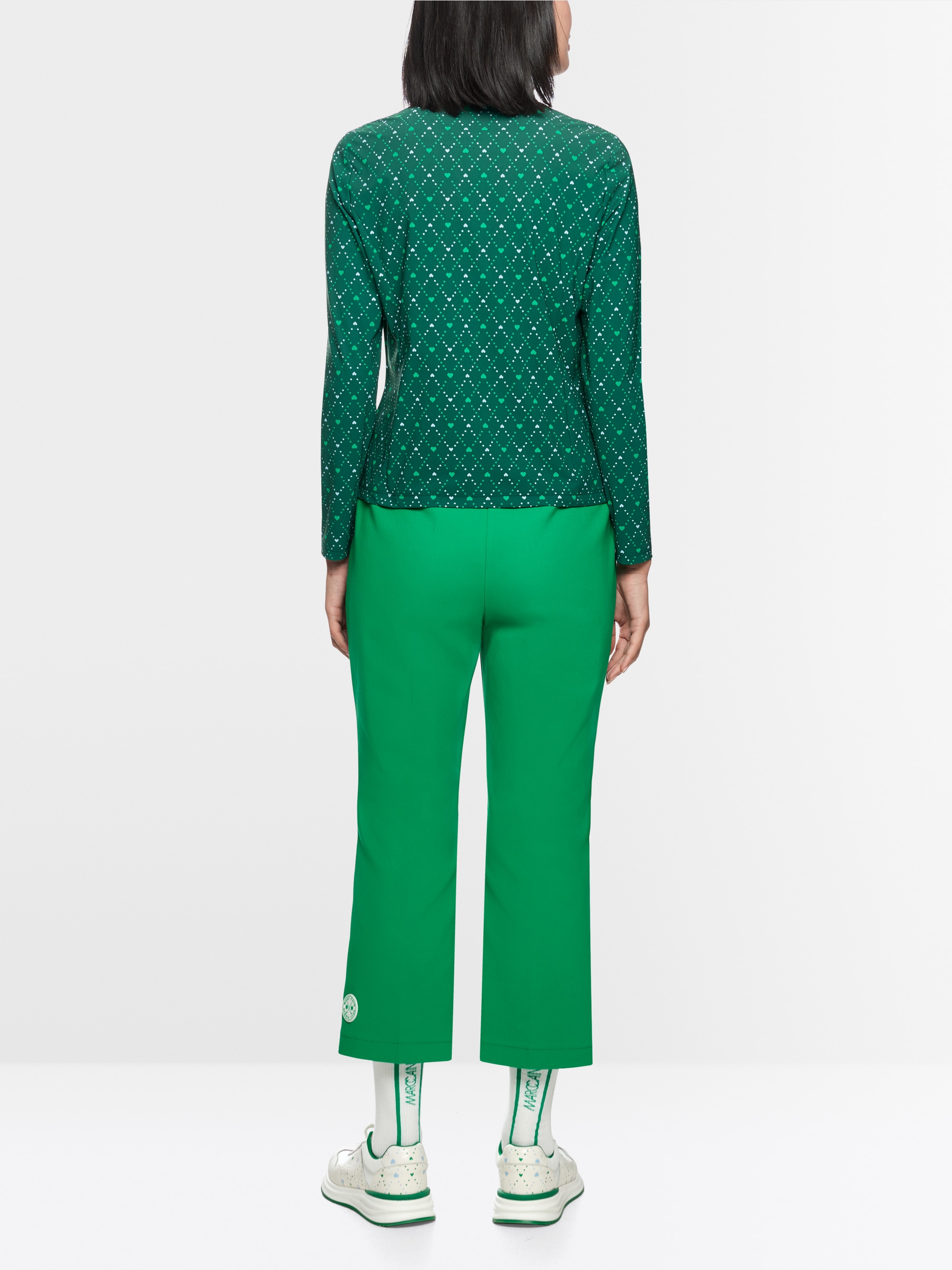 Lightweight shirt with heart print