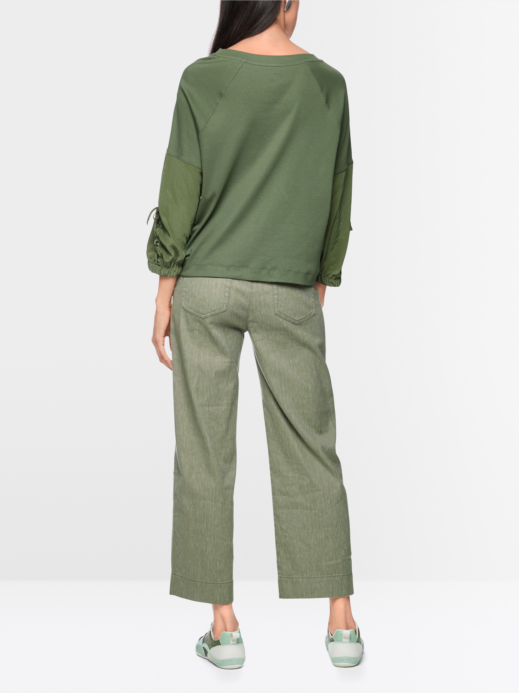 Blouse shirt in a mix of materials