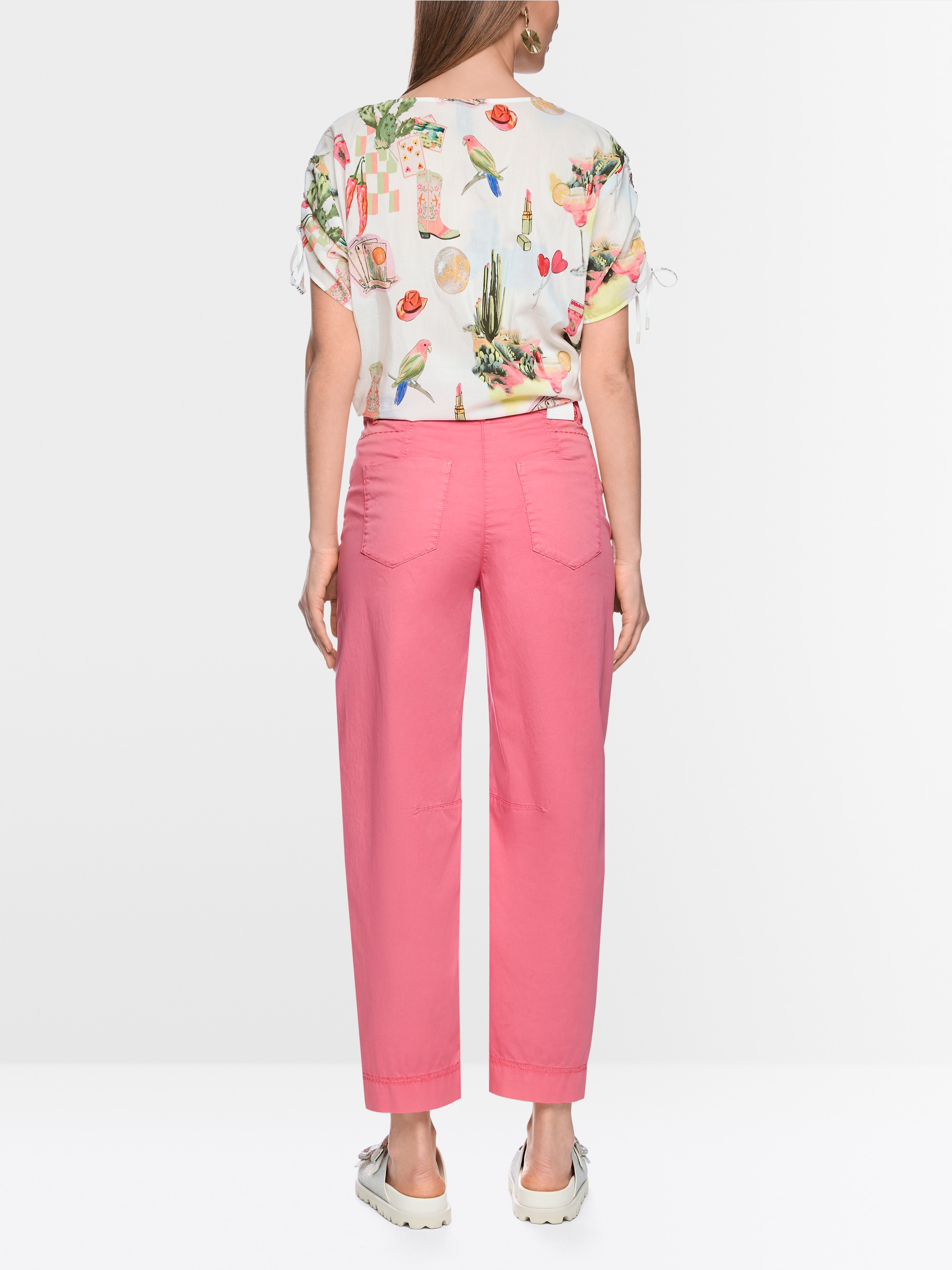 RUMA relaxed fit trousers in O-shape