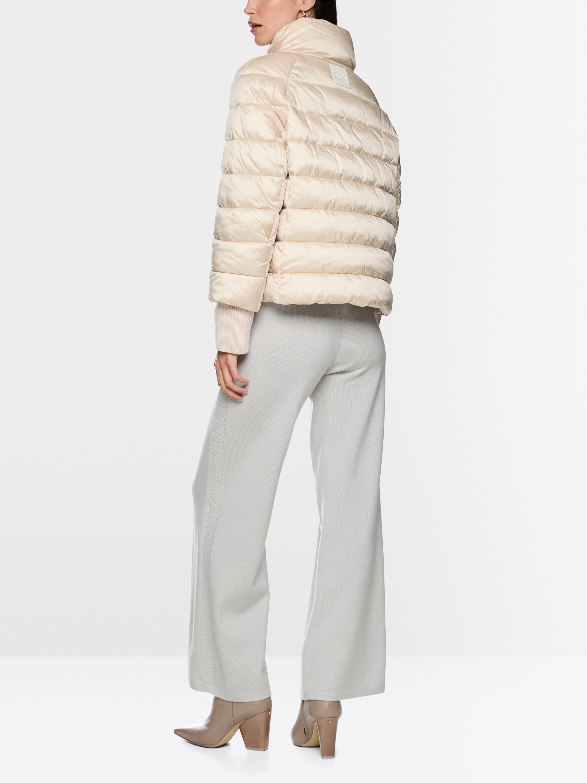 Quilted jacket with synthetic down