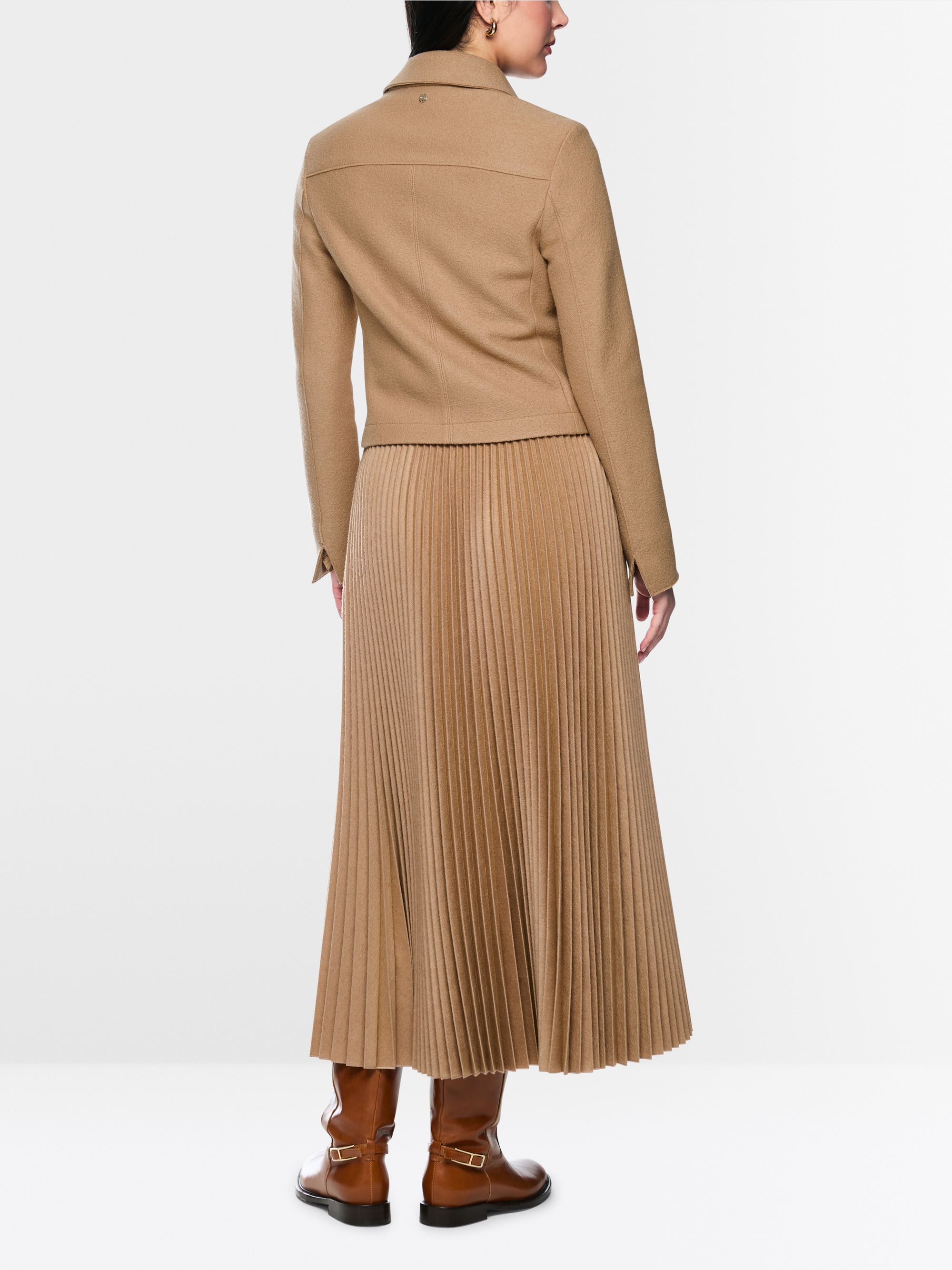 ‘Knitted in Germany’ short wool jacket