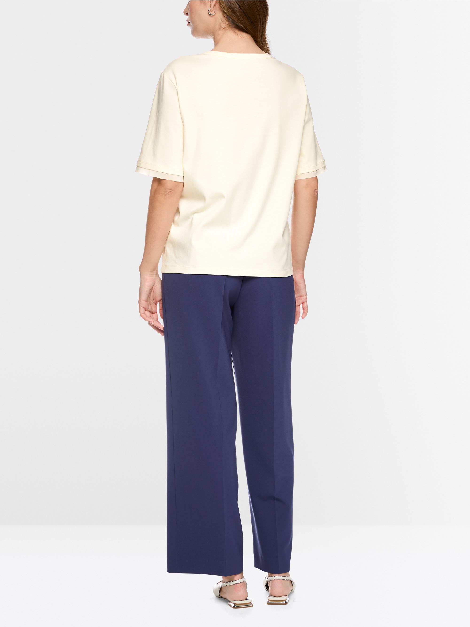 Elegant T-shirt