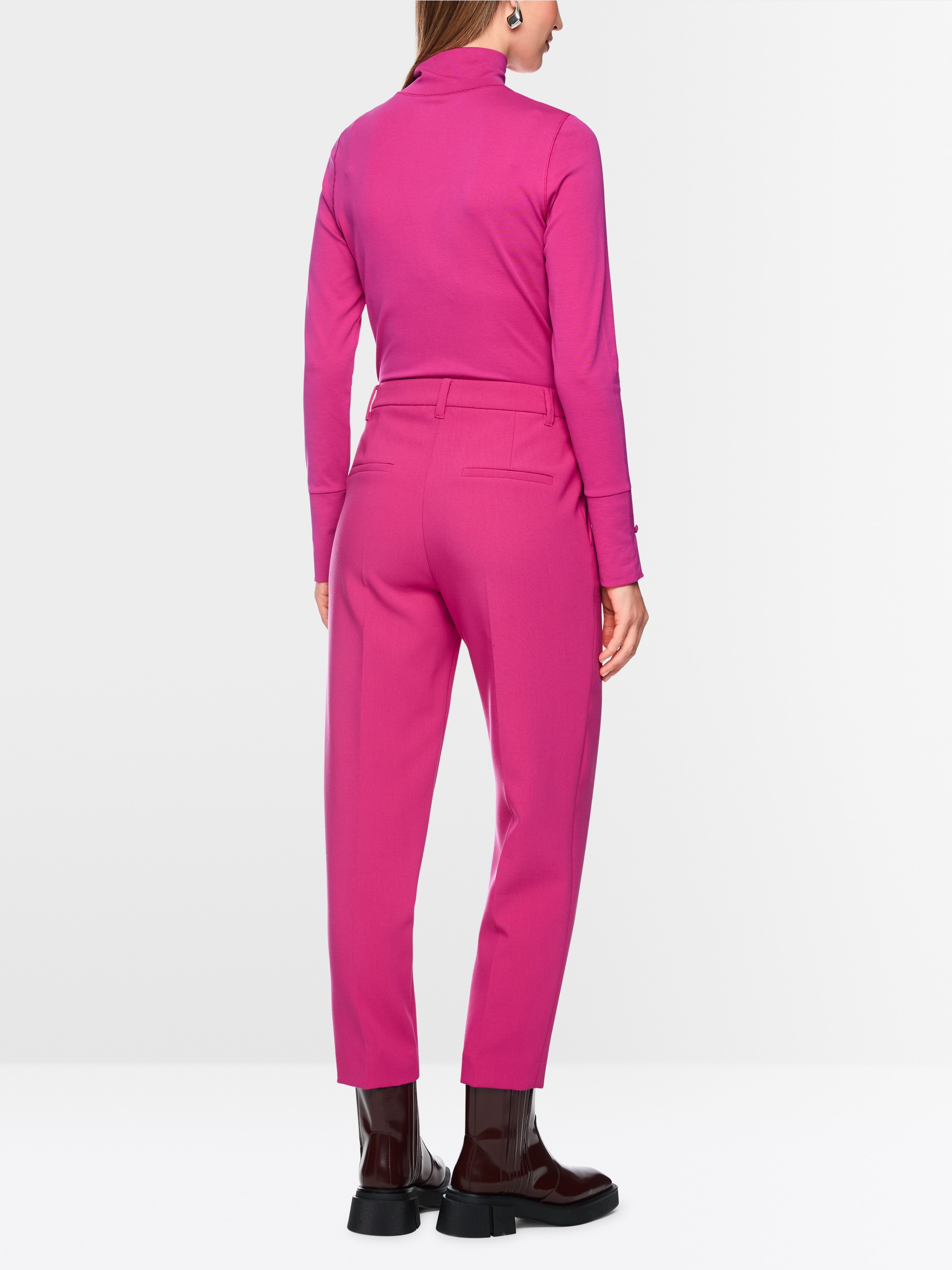 Basic shirt with stand-up collar