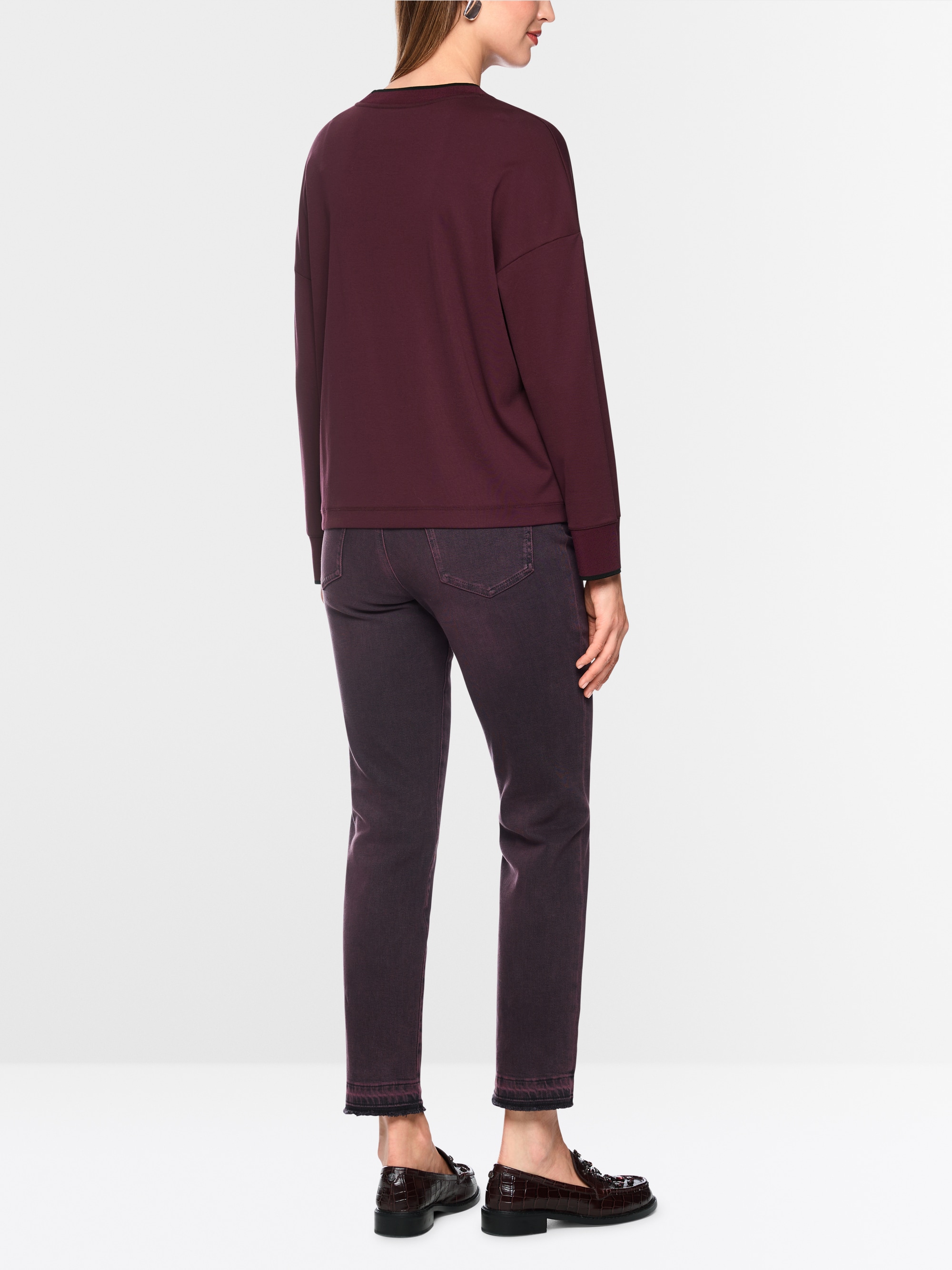 Shirt with contrasting stripes