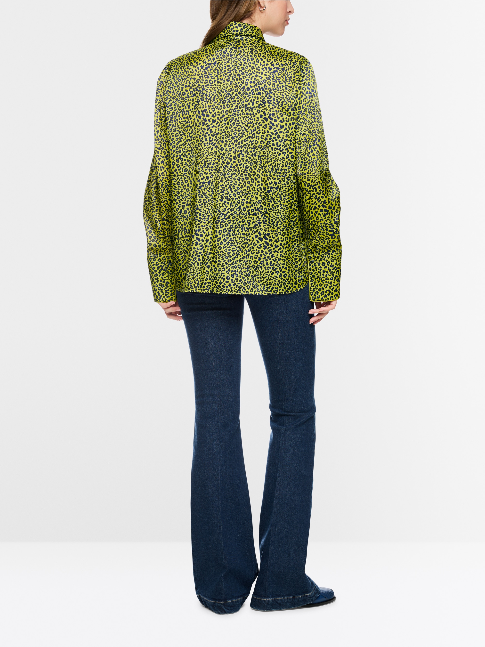 Blouse with animal print