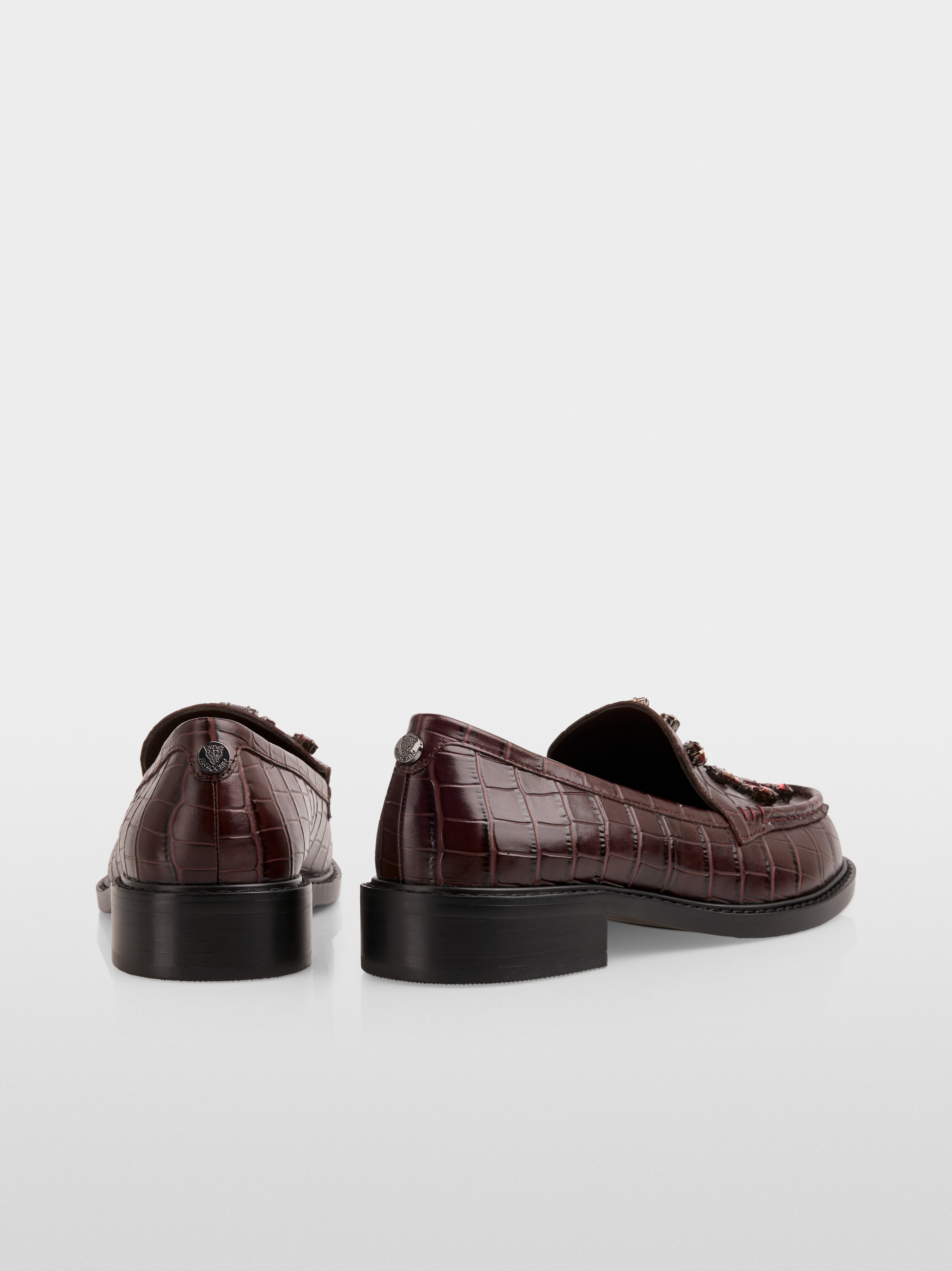 Mocassins effet croco avec cristaux
