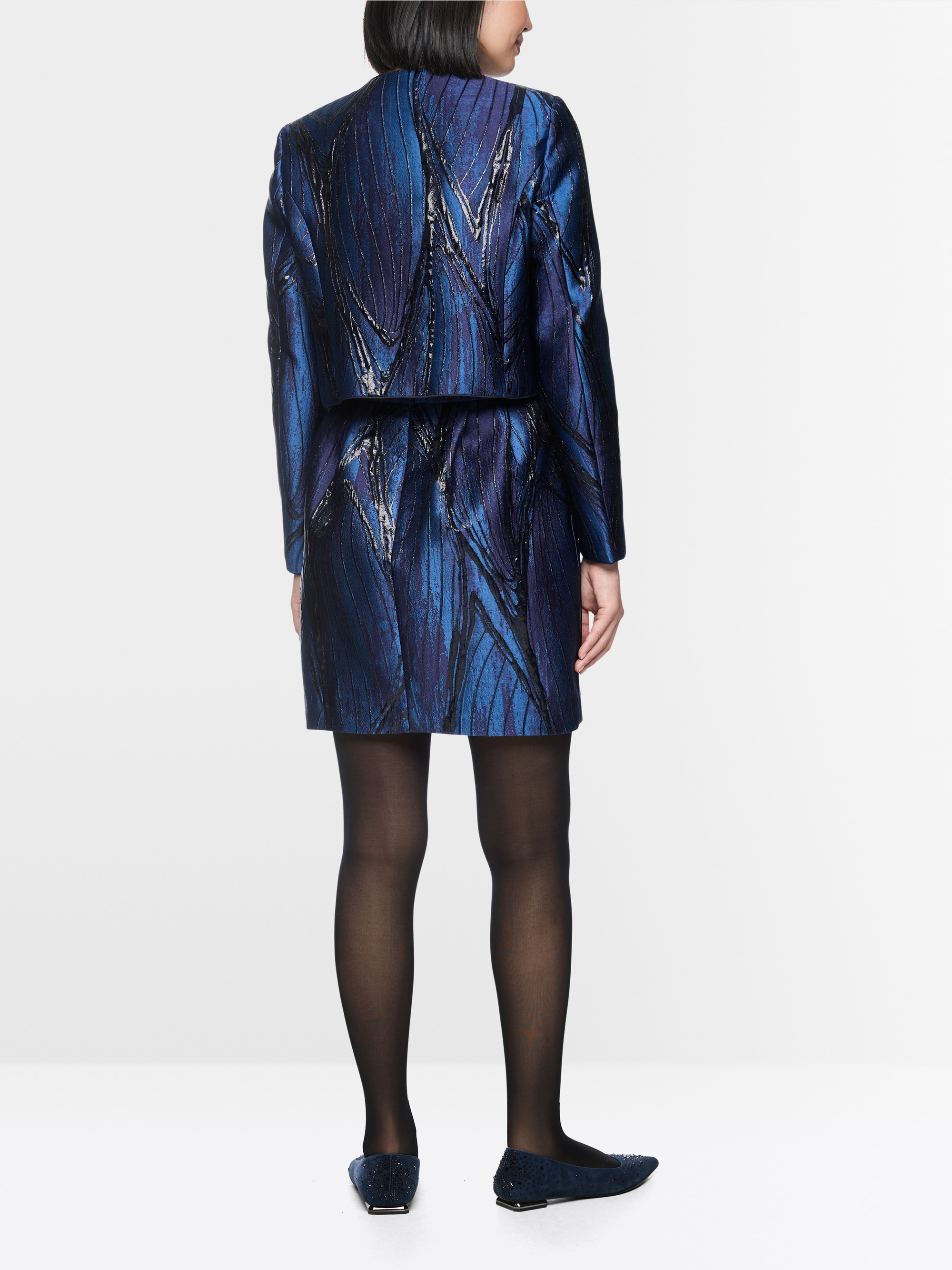 Short bolero jacket with coating