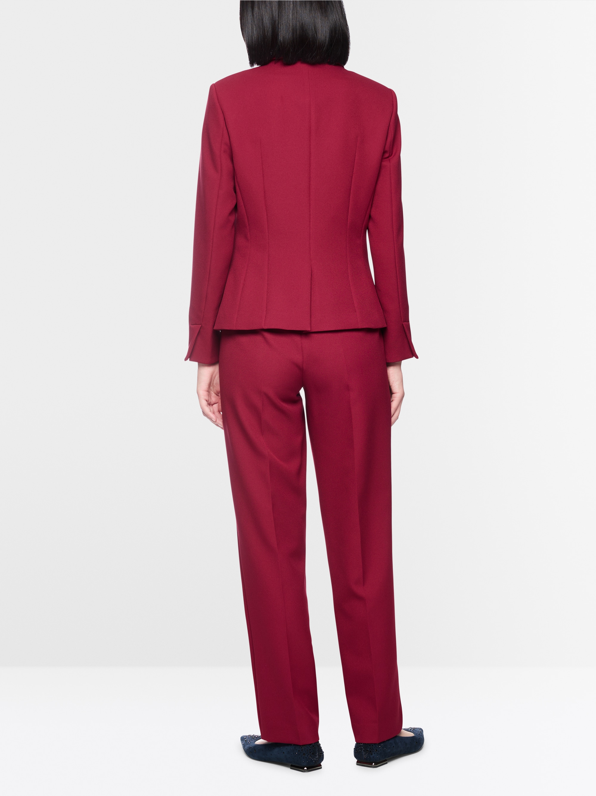 Fitted blazer with lapels