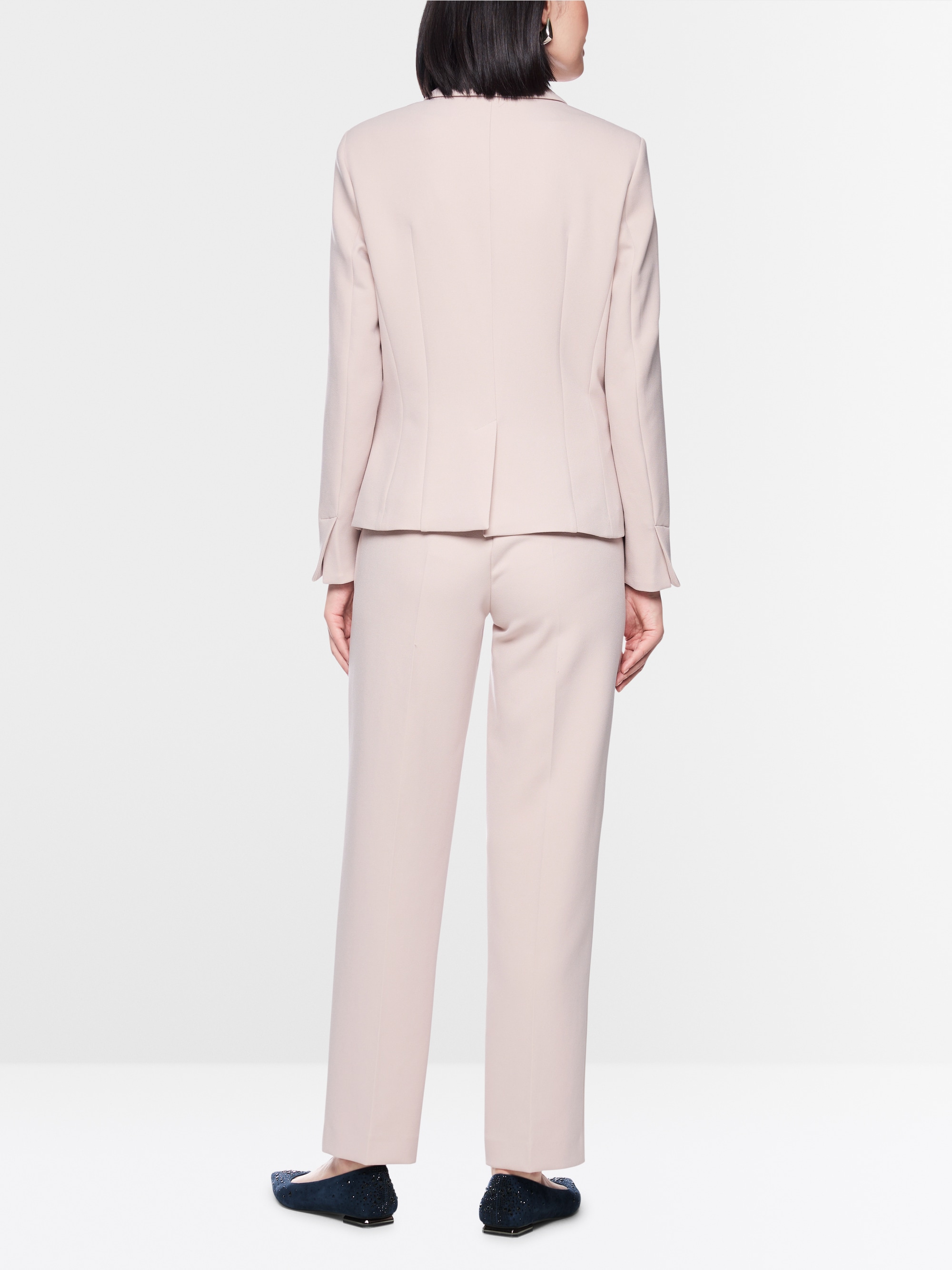 Fitted blazer with lapels