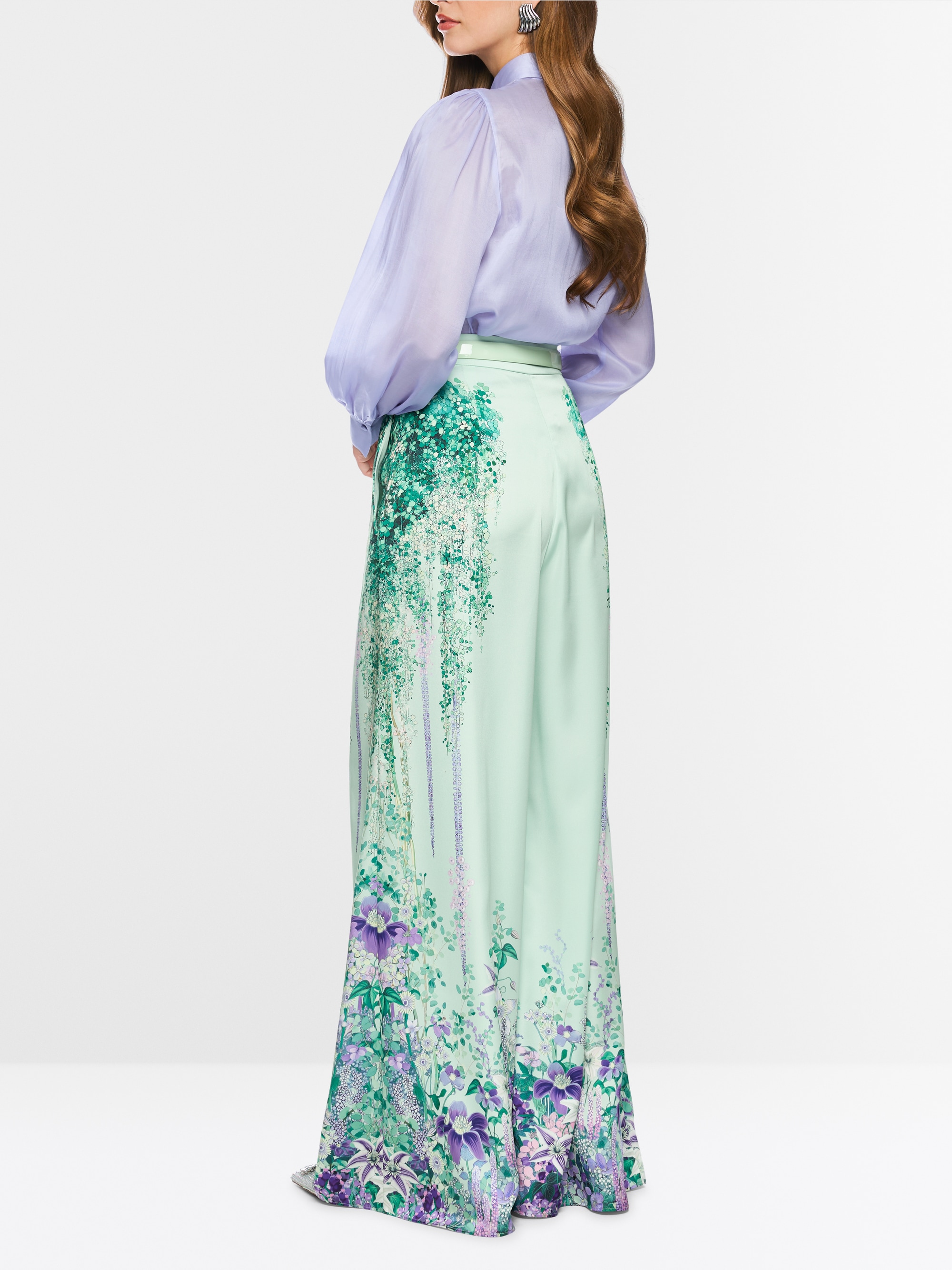 Puff-sleeve blouse with fabric buttons