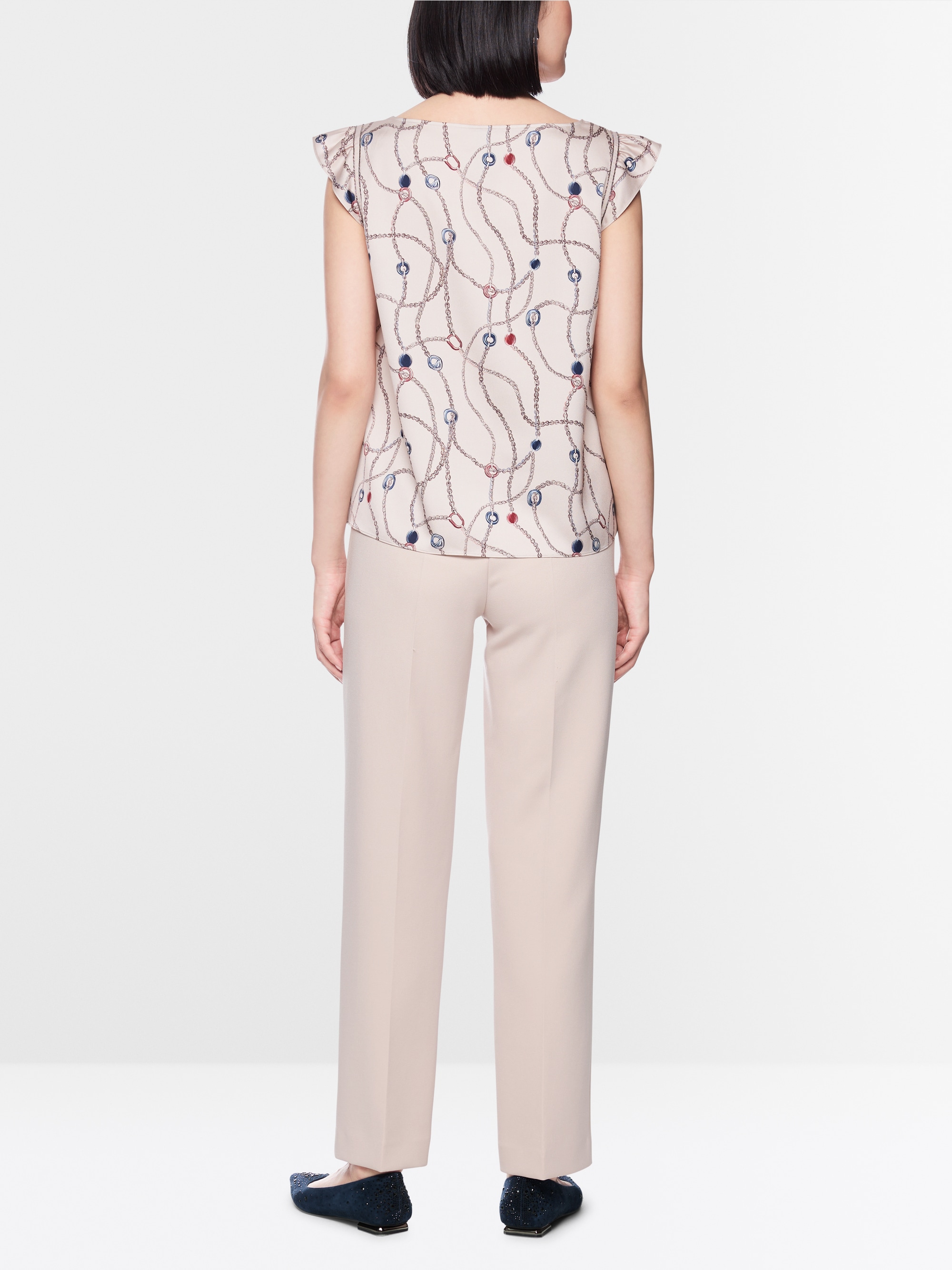 Cap sleeve top with chain print