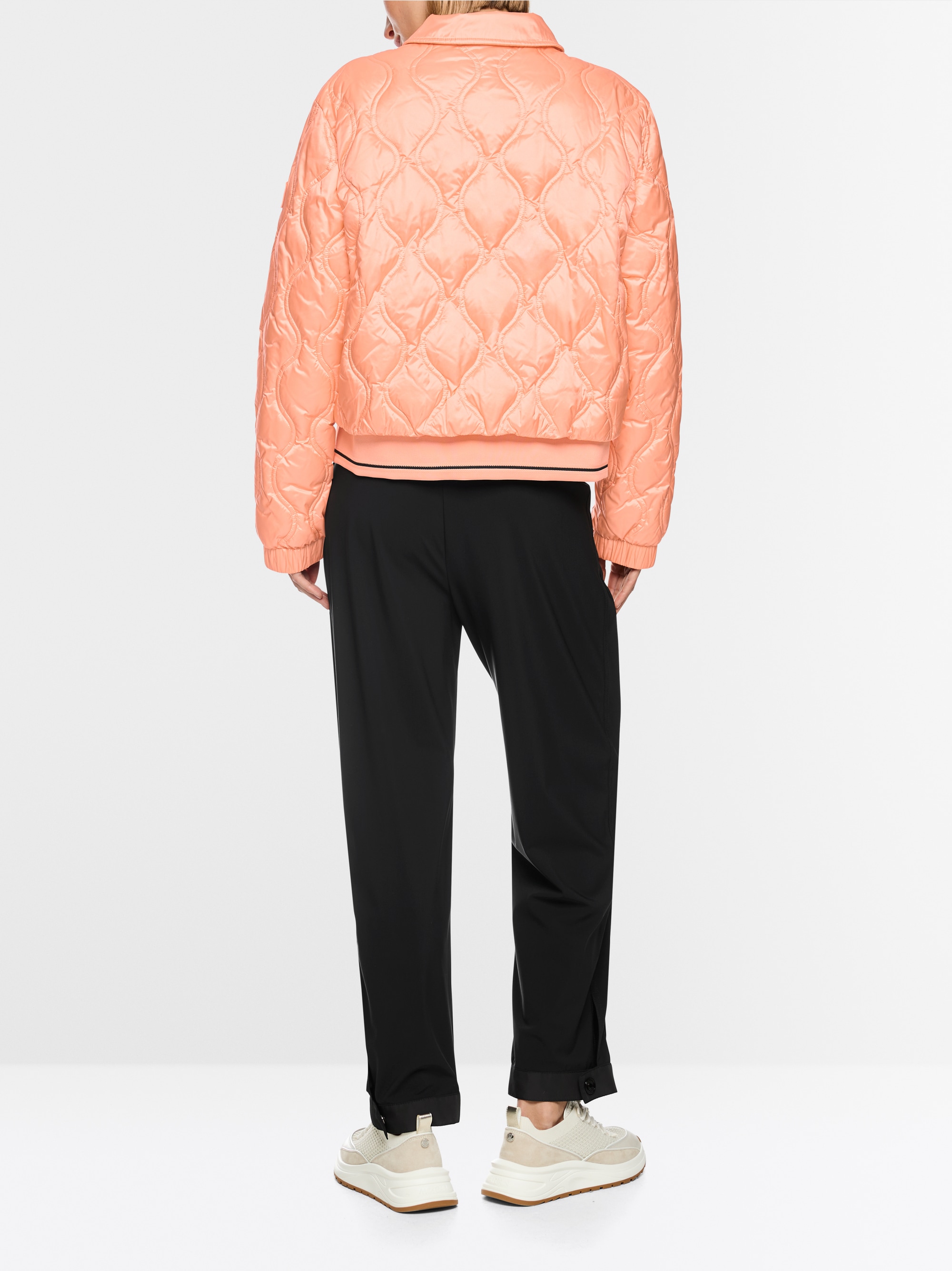 Veste matelassée avec détails contrastés