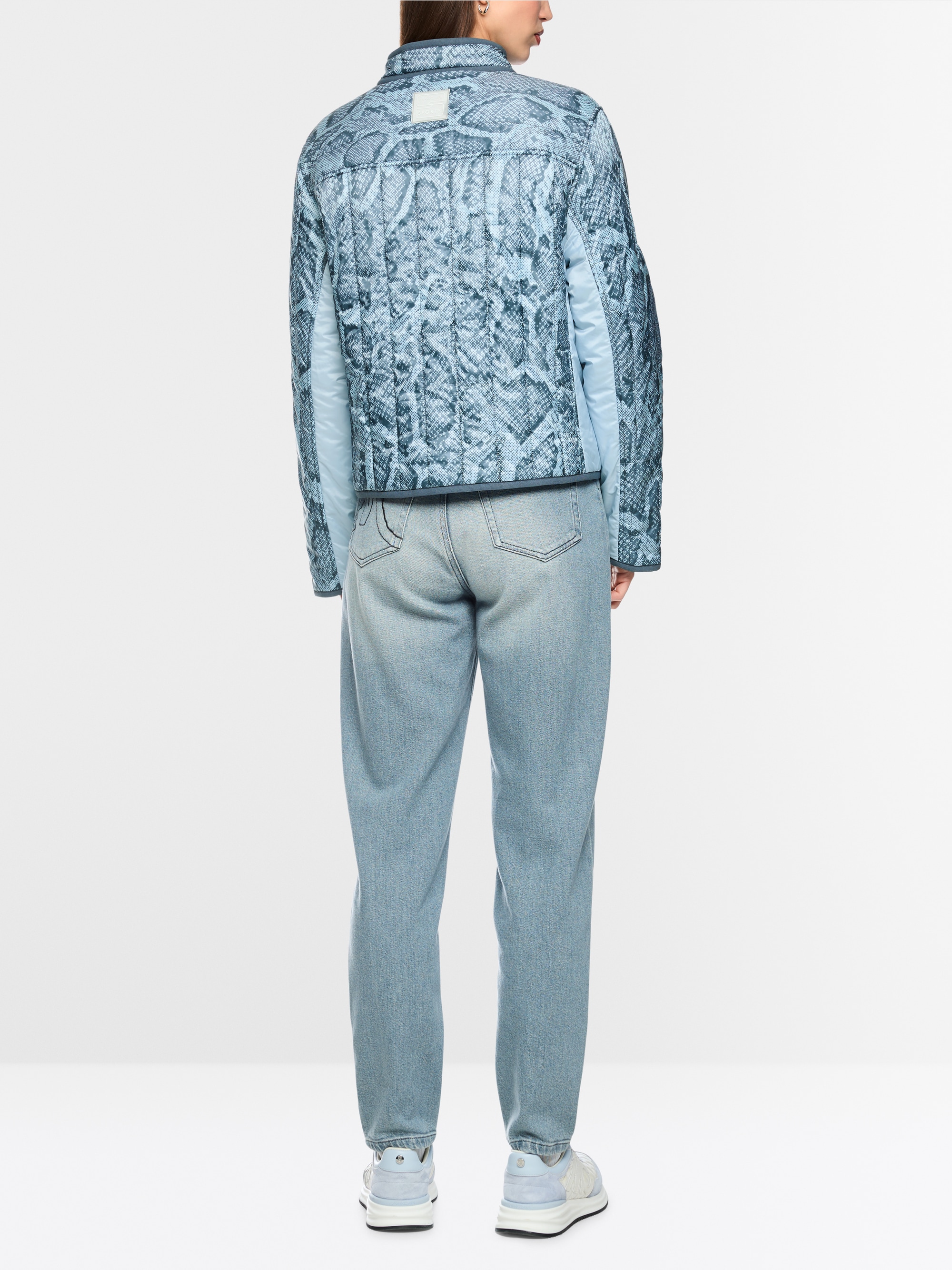 Padded reversible jacket