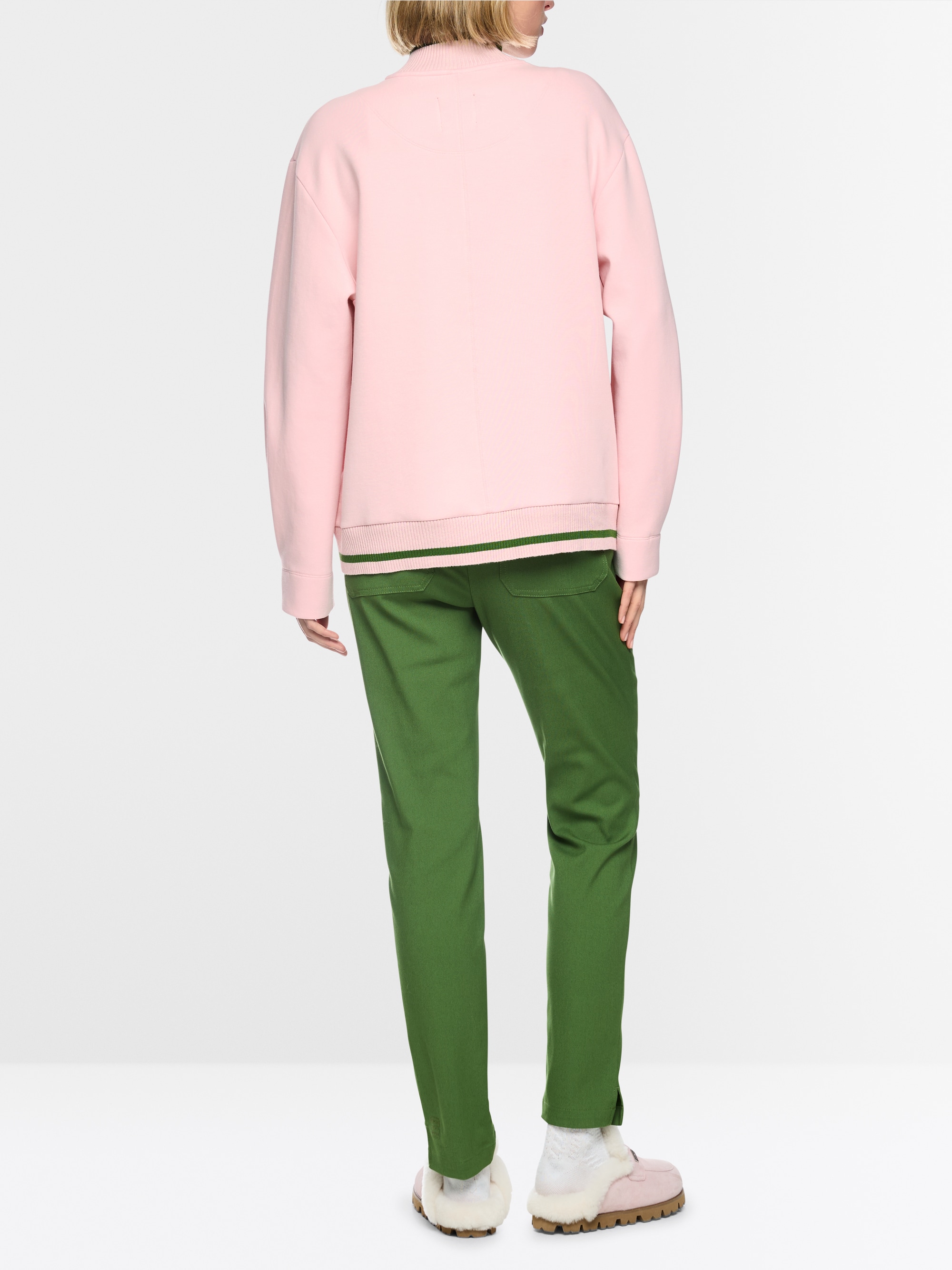 Jacket with knitted details