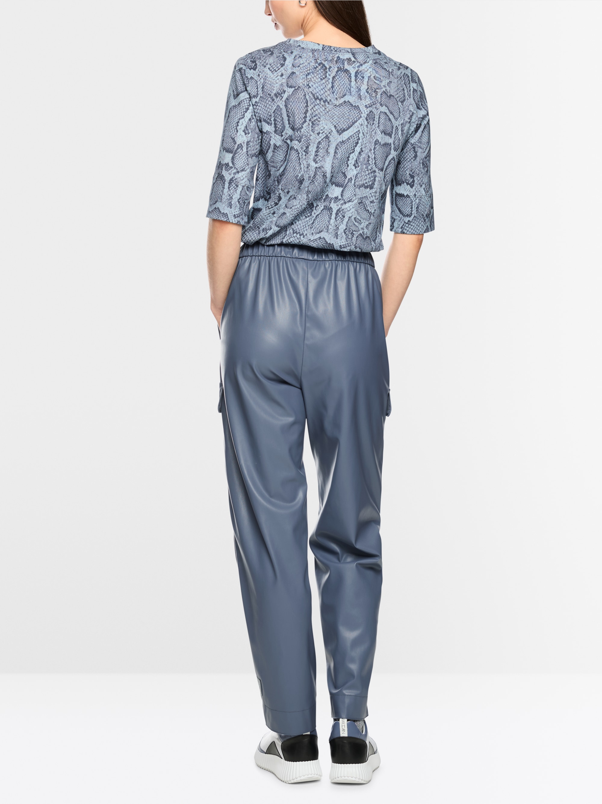 Shirt with animal print
