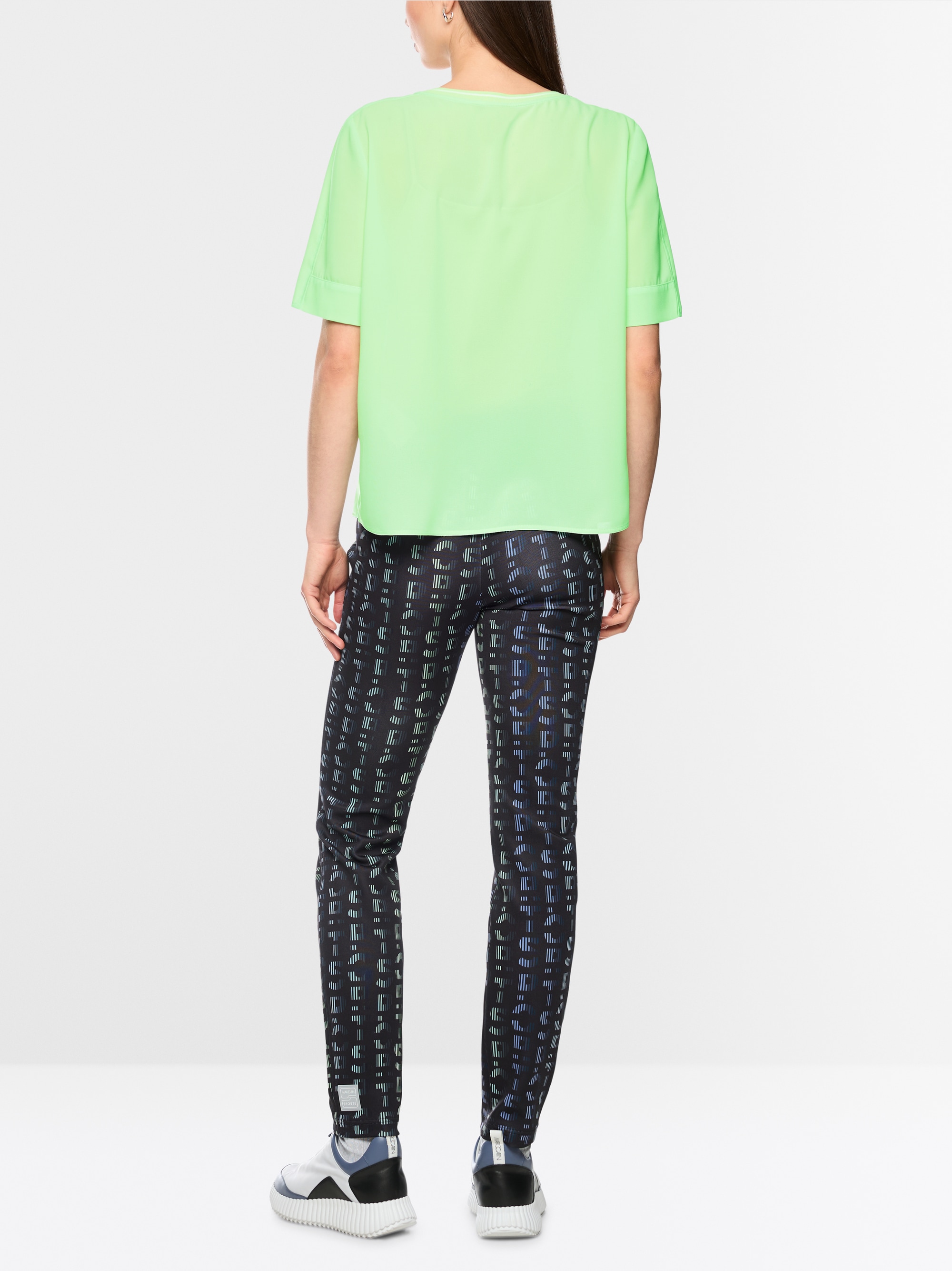 Loose-fit blouse shirt