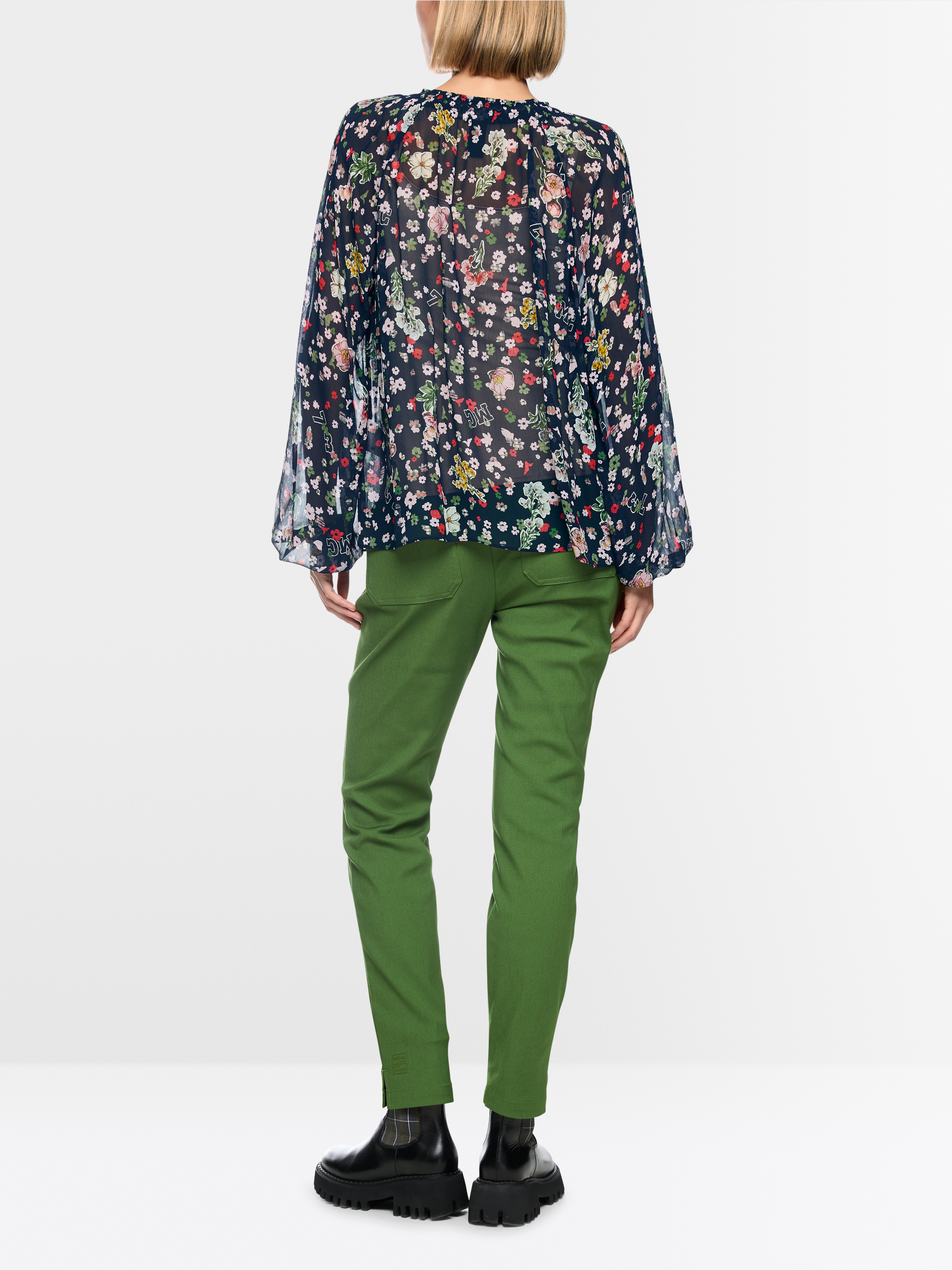 Viscose blouse with floral print